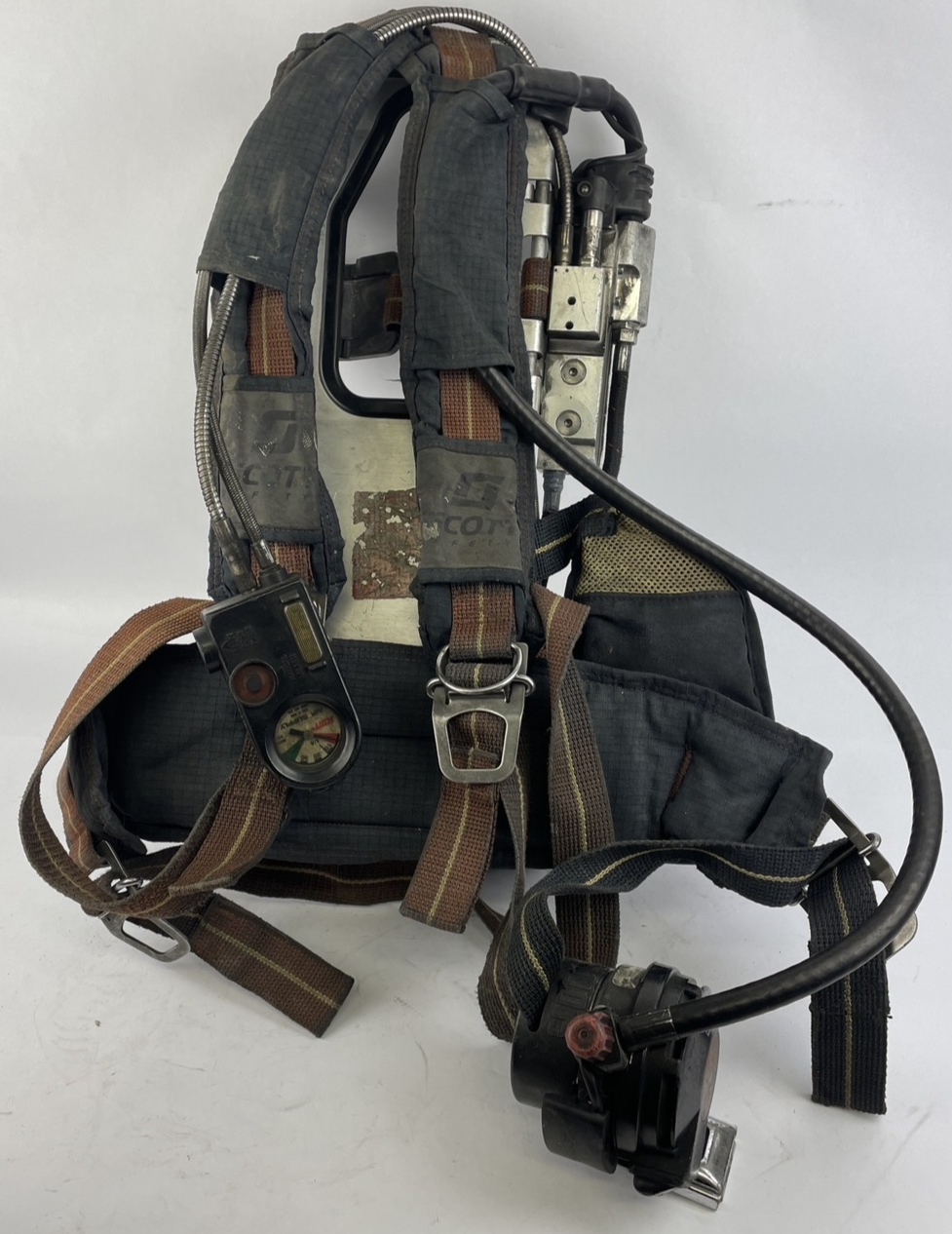 SCOTT SAFETY 4.5 4500 SCBA Air Pack Harness EZ-Flow Air Pak Plus with Sensor M