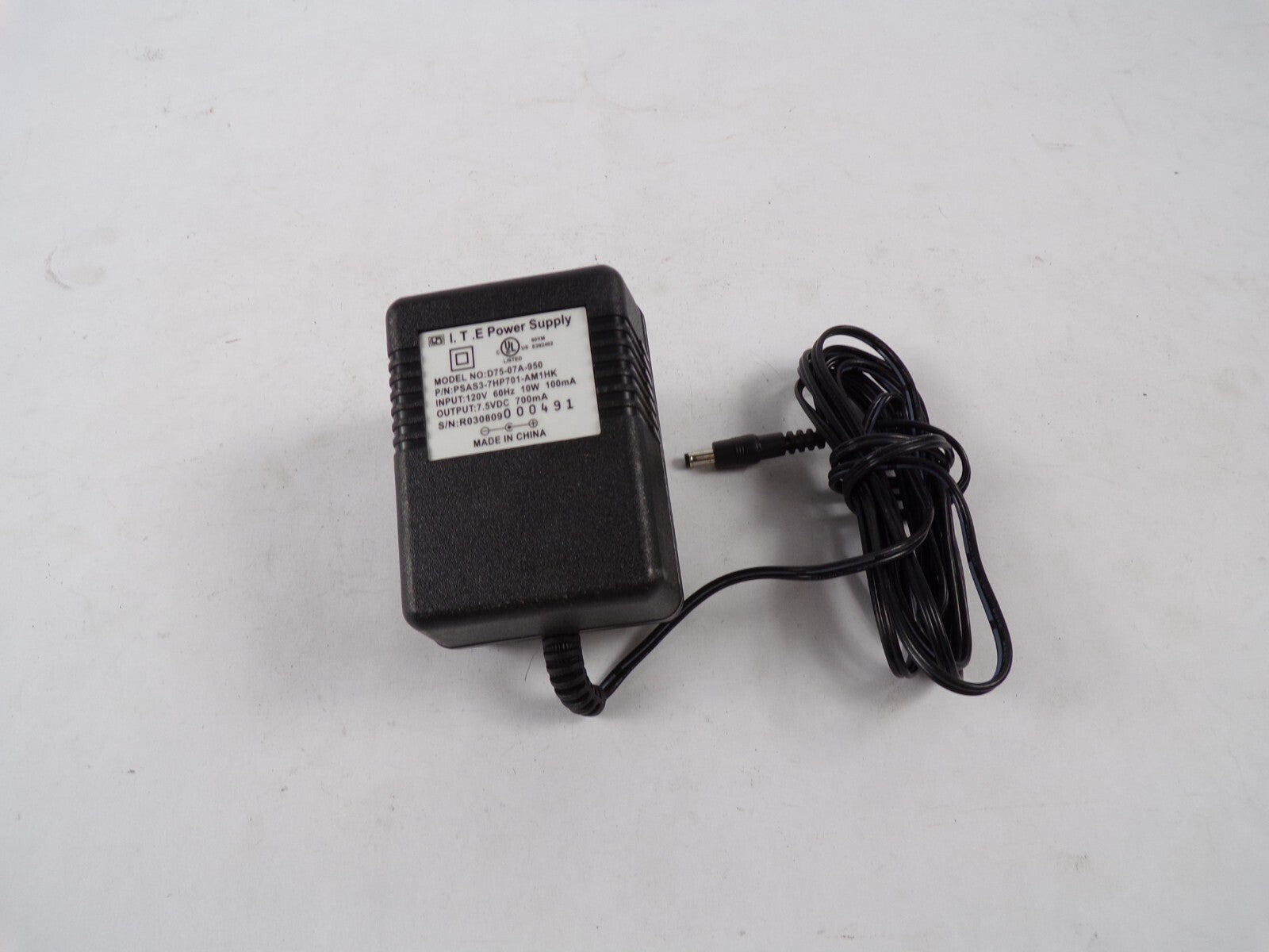 Genuine I.T.E PowerSupply D75-07A-950 Output 7.5A 700mA Power Supply Adapter A55