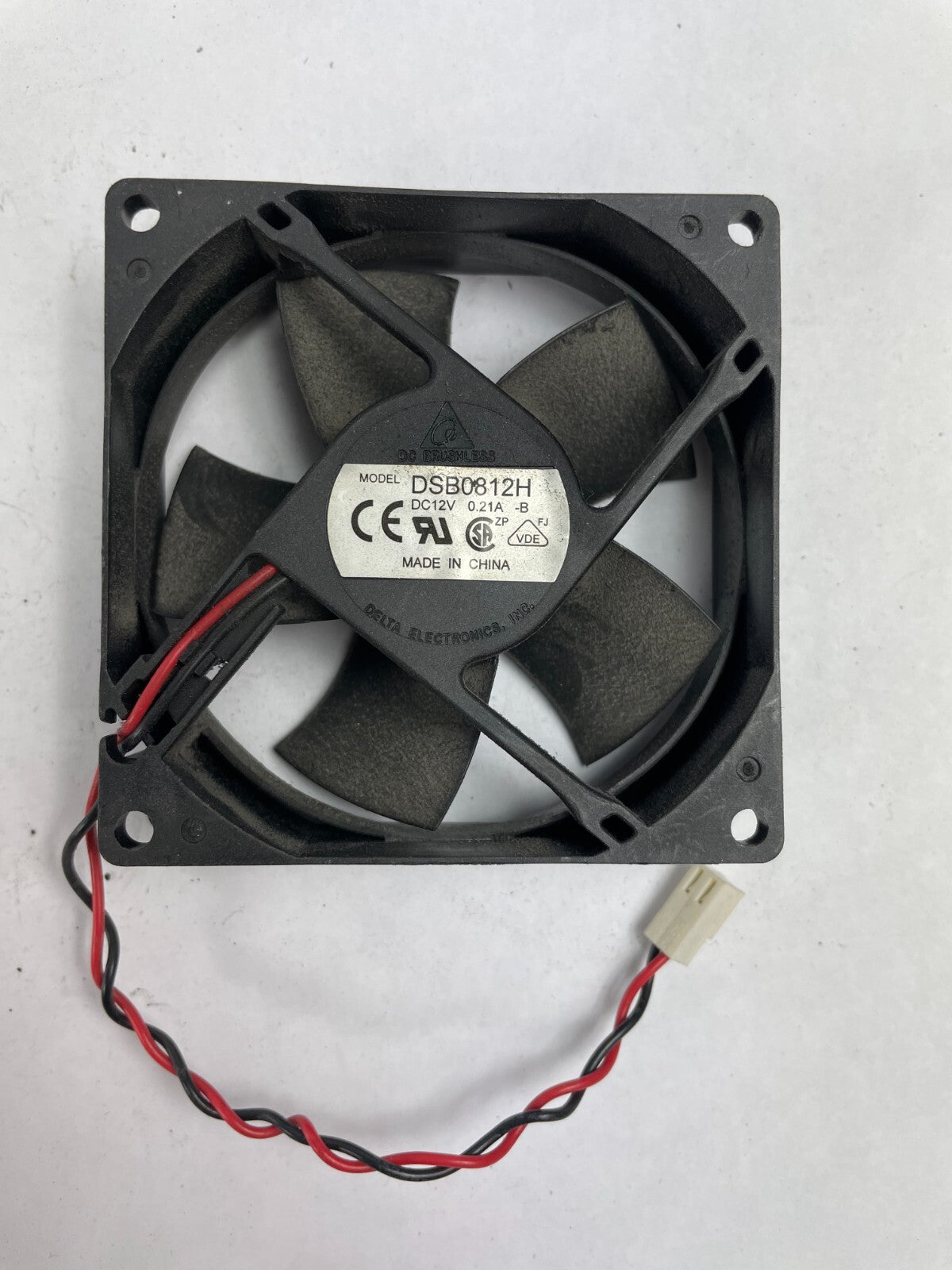 RJ DSBO812H Delta Electronics DC 12/V 2 - Wire CPU Cooling Fan