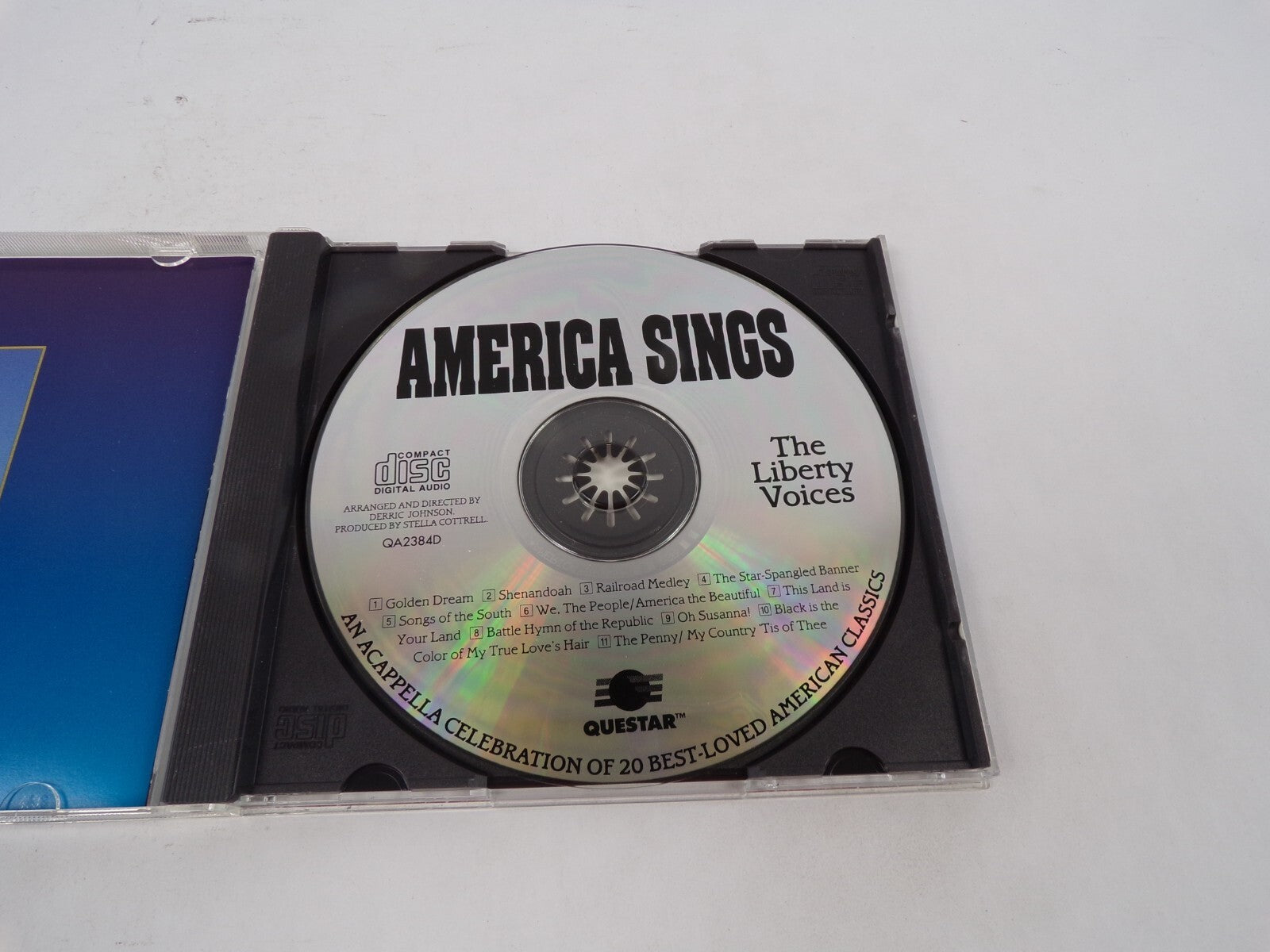 America Aings The Liberty Voices Sing 20 Of AMerica's Best-Lover Classics CD#69