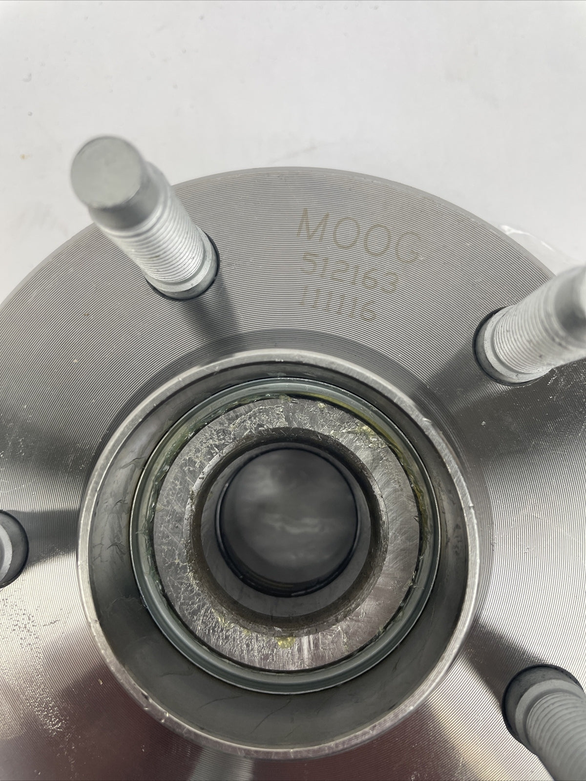 MOOG 512163 wheel hub bearing assembly Ford Taurus Mercury Sable 2001-2007