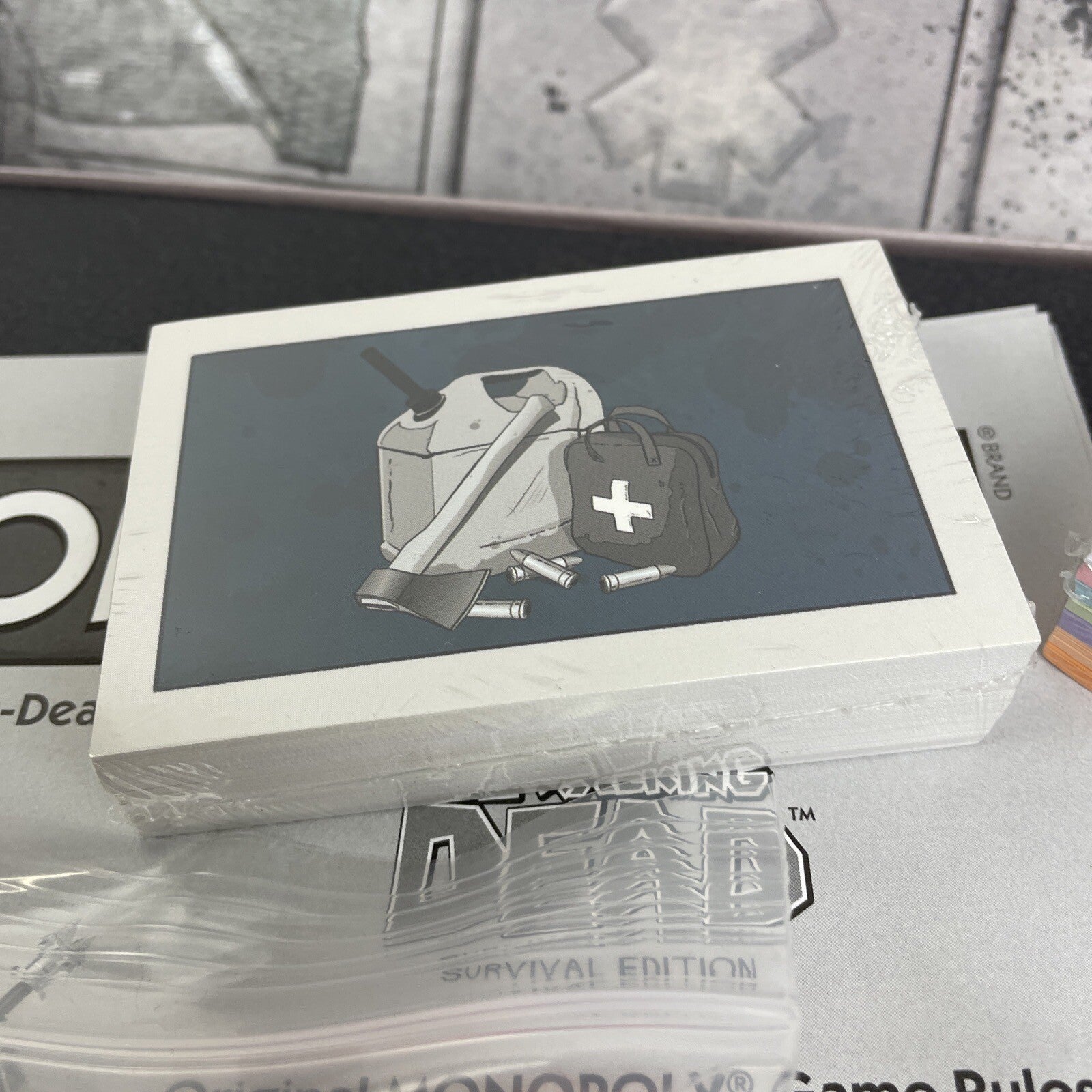 The Walking Dead Monopoly Survival Edition Zombie MINT Condition.