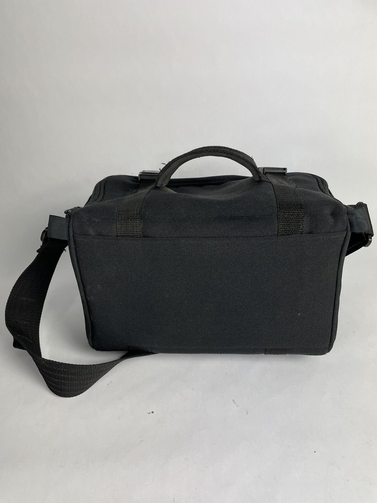 Quantaray Black Canvas Camera Camcorder Carry Shoulder Bag