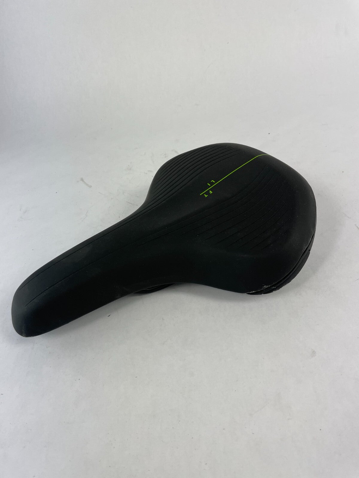 Selle Royal Explora Athletic Cycling Super Comfortable Bike Seat Black