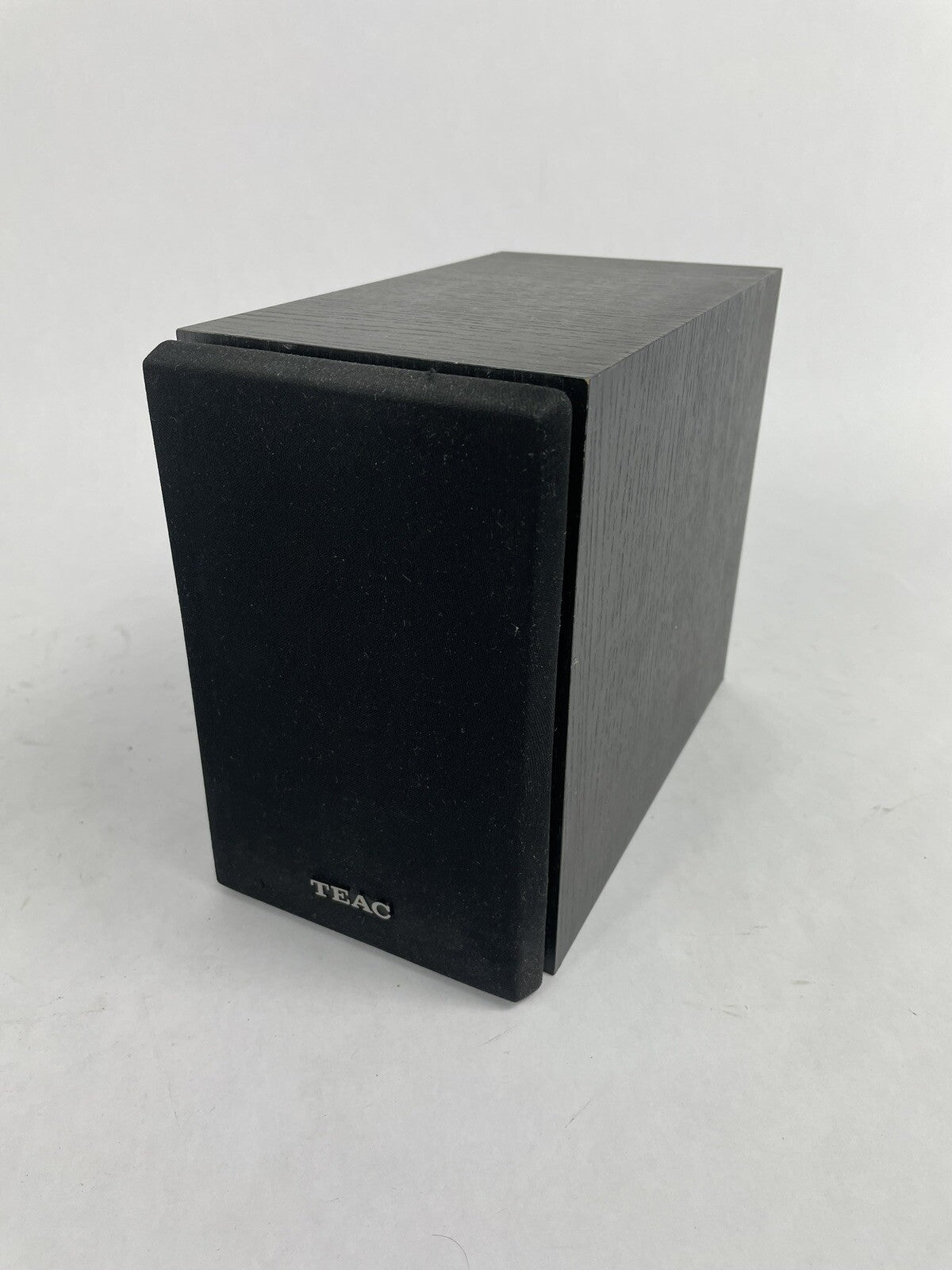 1 x TEAC LS-MC85 Bookshelf Speaker 60W 6 impedance