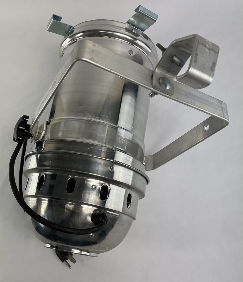Odyssey LSPAR16 High Polish Aluminum Light Fixture with Mounting Clamp - LOOK