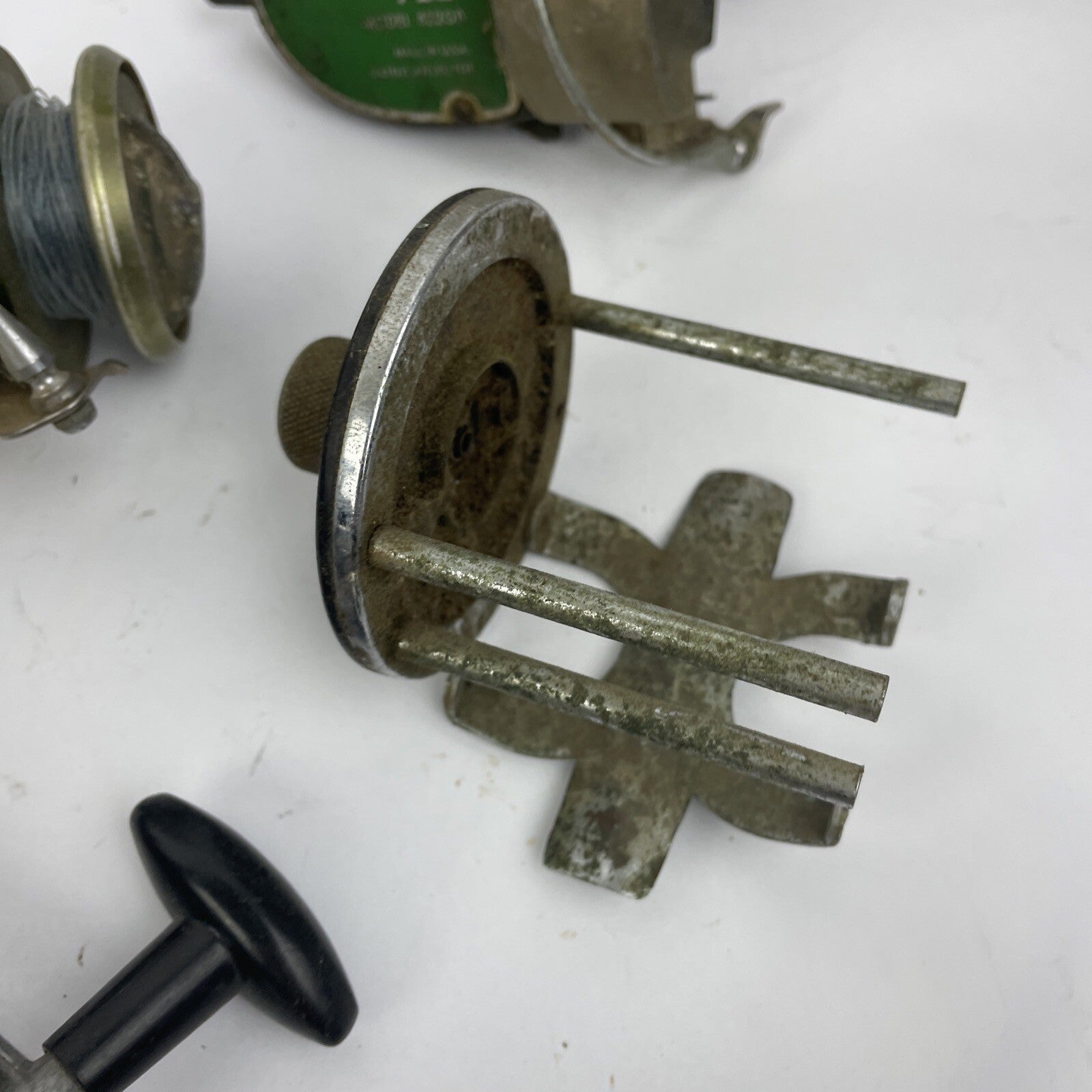 10 + Vintage Bait Cast Conventional Spinning Fresh Salt Reels For Parts Repair