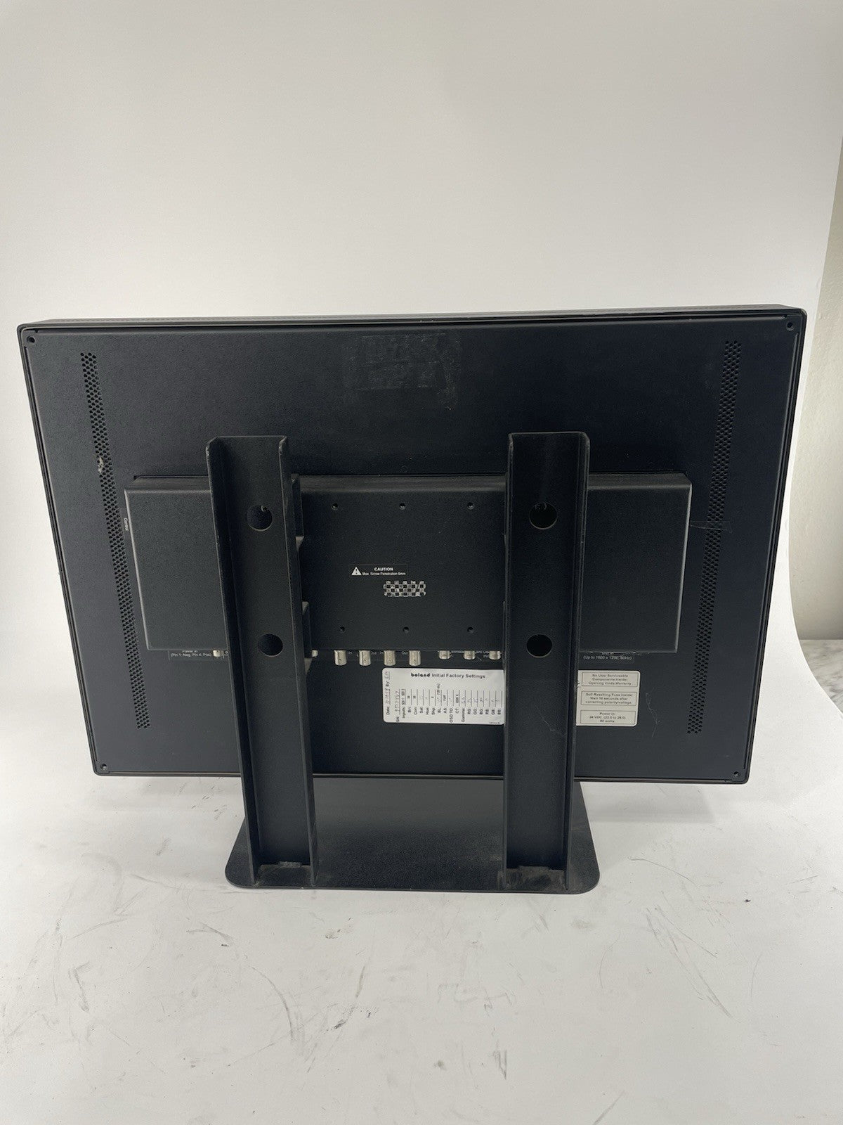 Boland ViewPort HX24 24" Broadcast Monitor 1920x1200 HDTV MultiSync No PSU