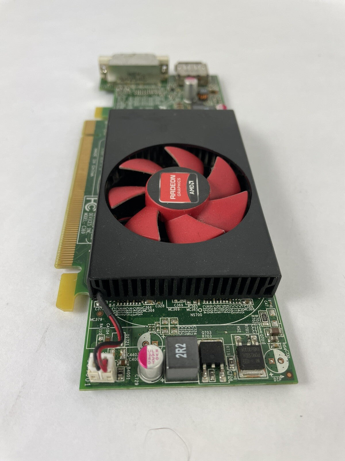 AMD RADEON HD8490 1GB DDR3 LOW PROFILE GRAPHICS CARD C369 716521 DVI PCIe G