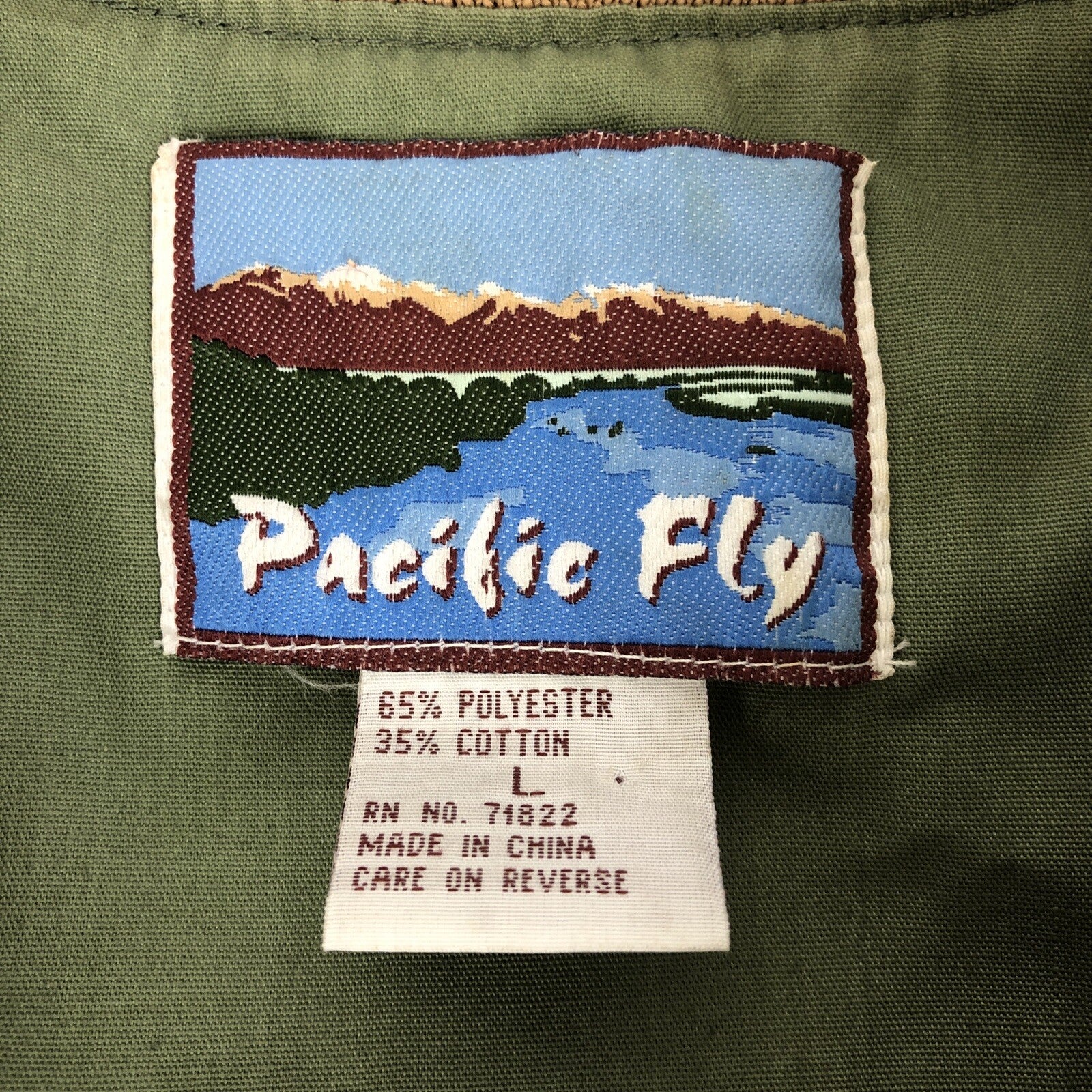 Pacific Fly Group Pro fly fishing vest olive green large with multiple storage pockets