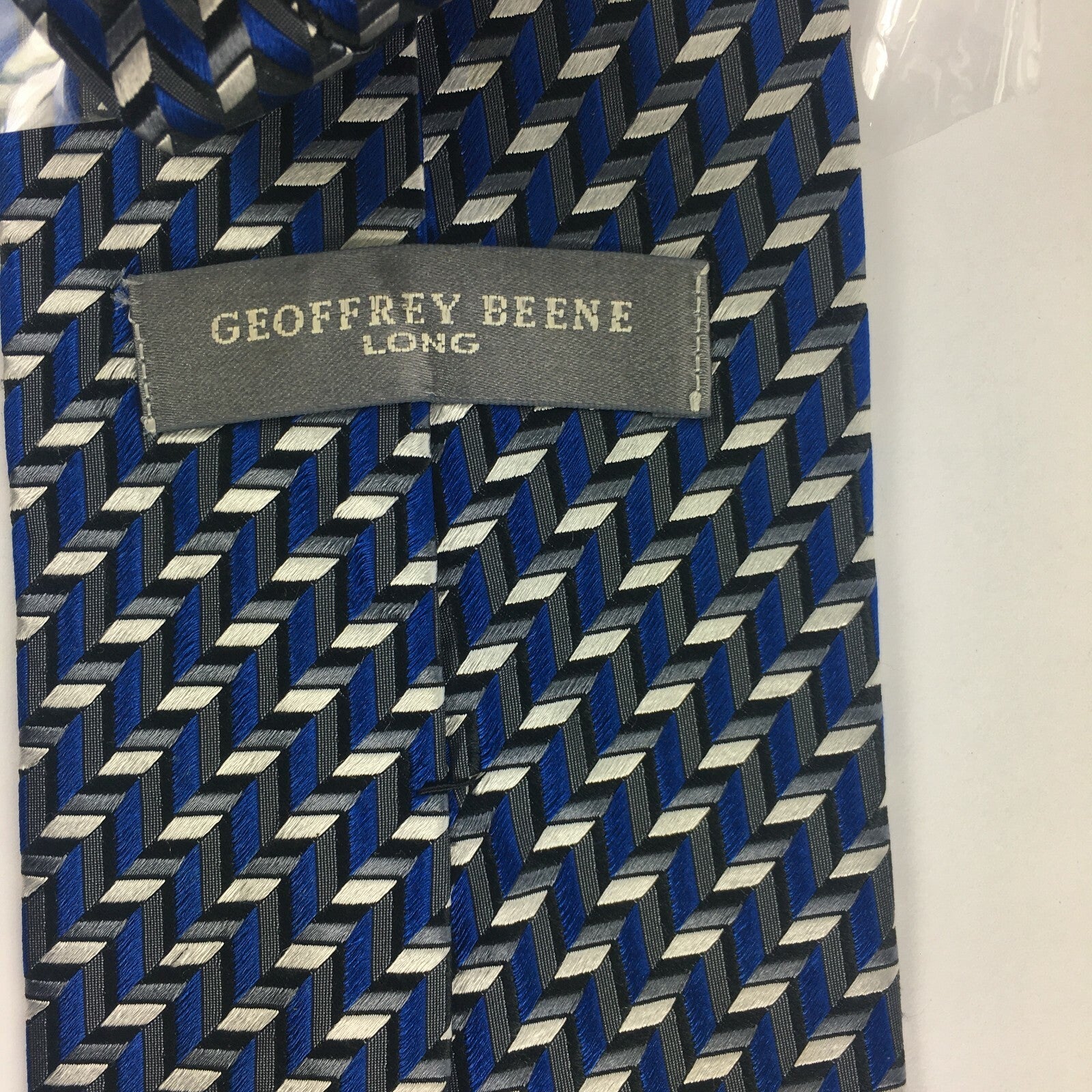 Genuine Geoffrey Beene Long Handmade Stylish Formal/Casual Tie Multi Coloured