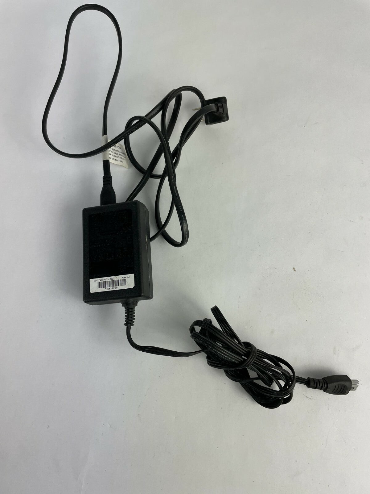 Genuine hp 0957-2231 Ac Adapter Output 32 V 3.75 A Power Supply Adapter A96