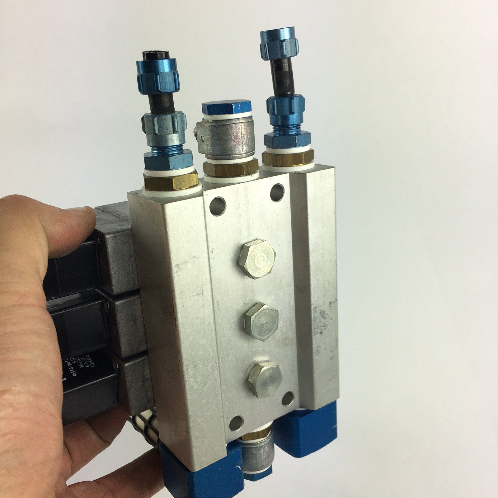 MO13 - Bank of 3 Festo PRS-1/8 3B Solenoid Valves, 2-Pos 3-Port 120psi