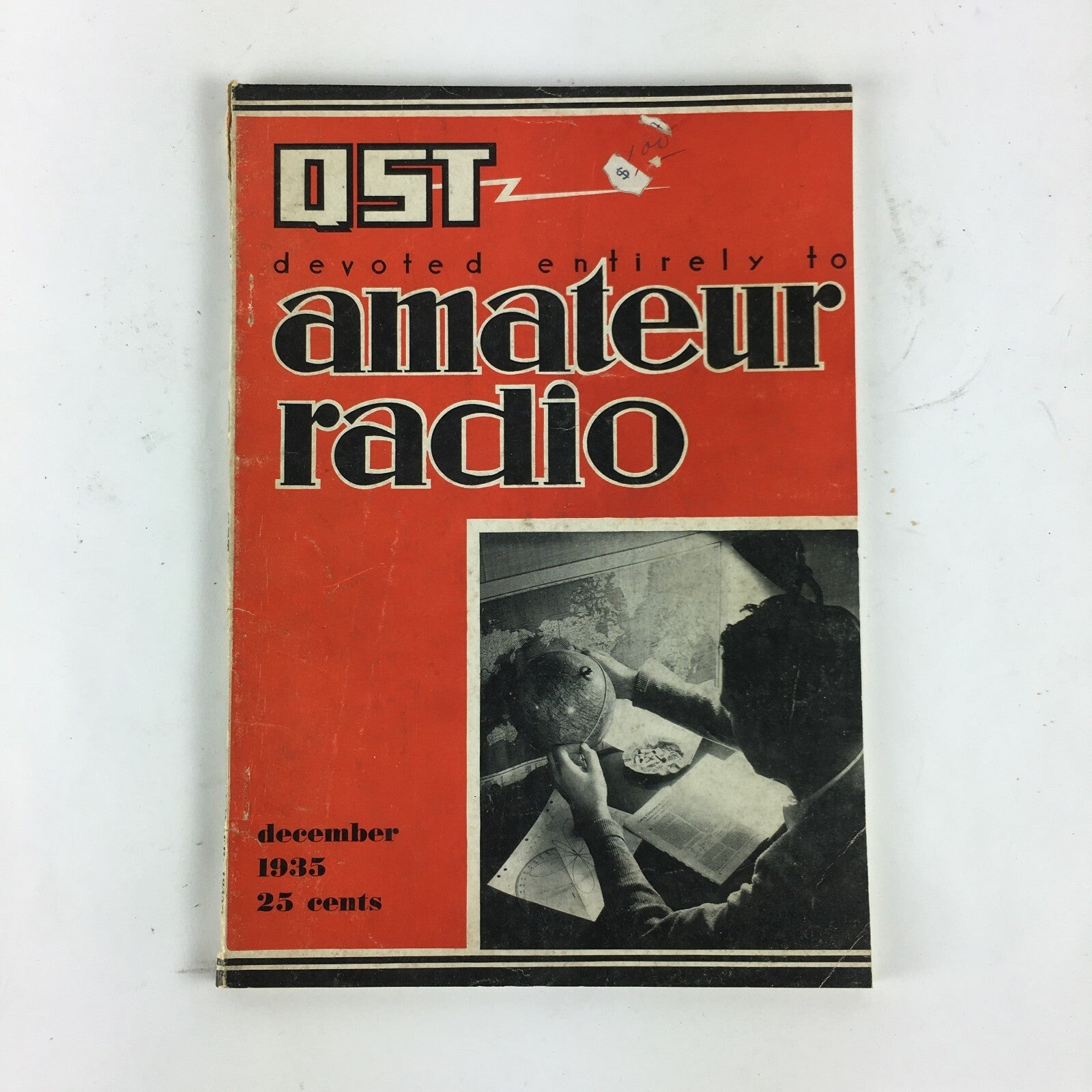 December 1935 QST Devoted entirely to Amateur Radio Magazine