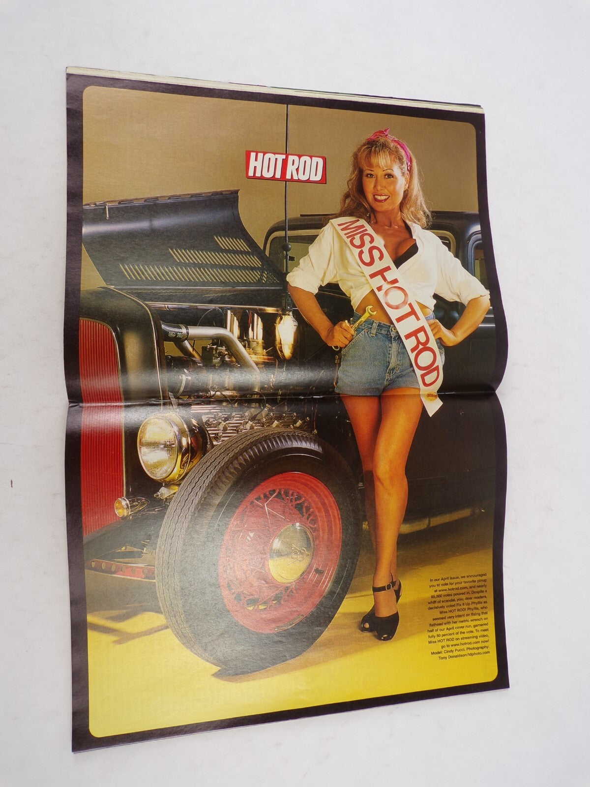 September 2001 Hot Rodding Magazine Biggest Ever! Power Tour Bonus! Miss HotRod