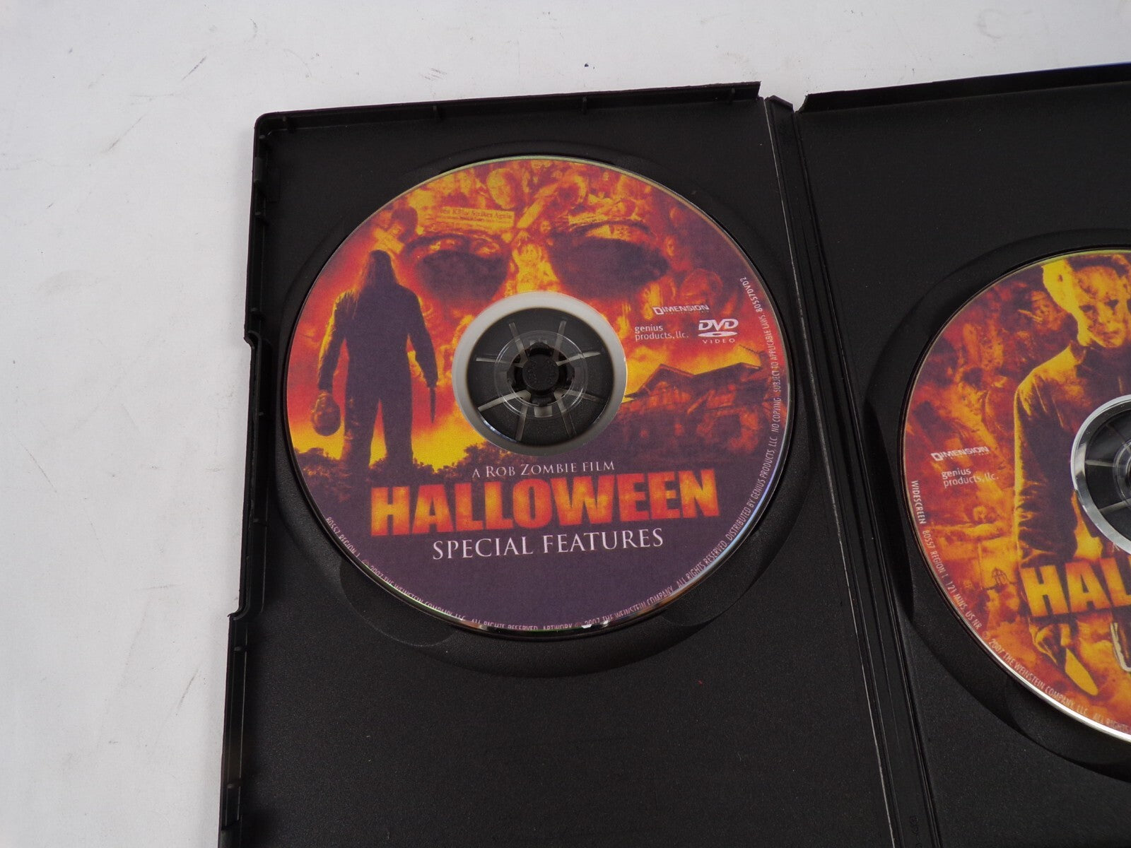 A Rob Zombie Film Halloween Unrated Director's Cut "Re-Establishes Mr.DVD Movies