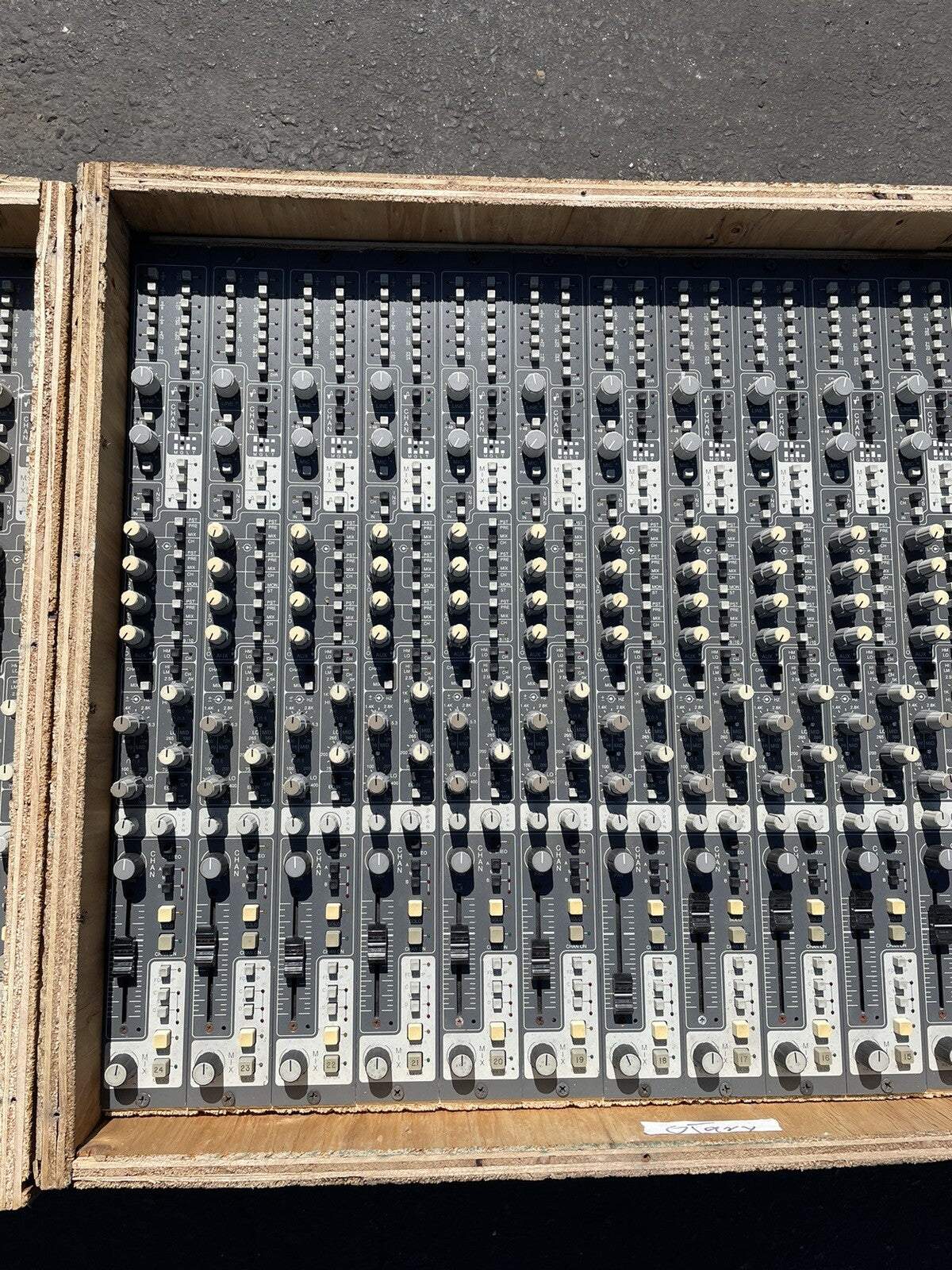 Otari Series 54 – Control Room Module Stereo - 36 Channels for console mixer