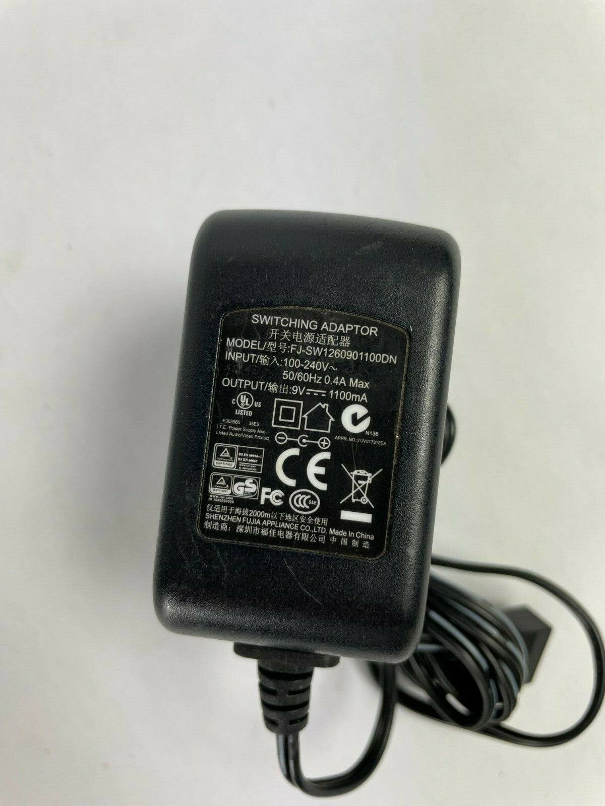 Genuine Switching AC Adapter Output 9 V 1100mA Power Supply Adapter A73