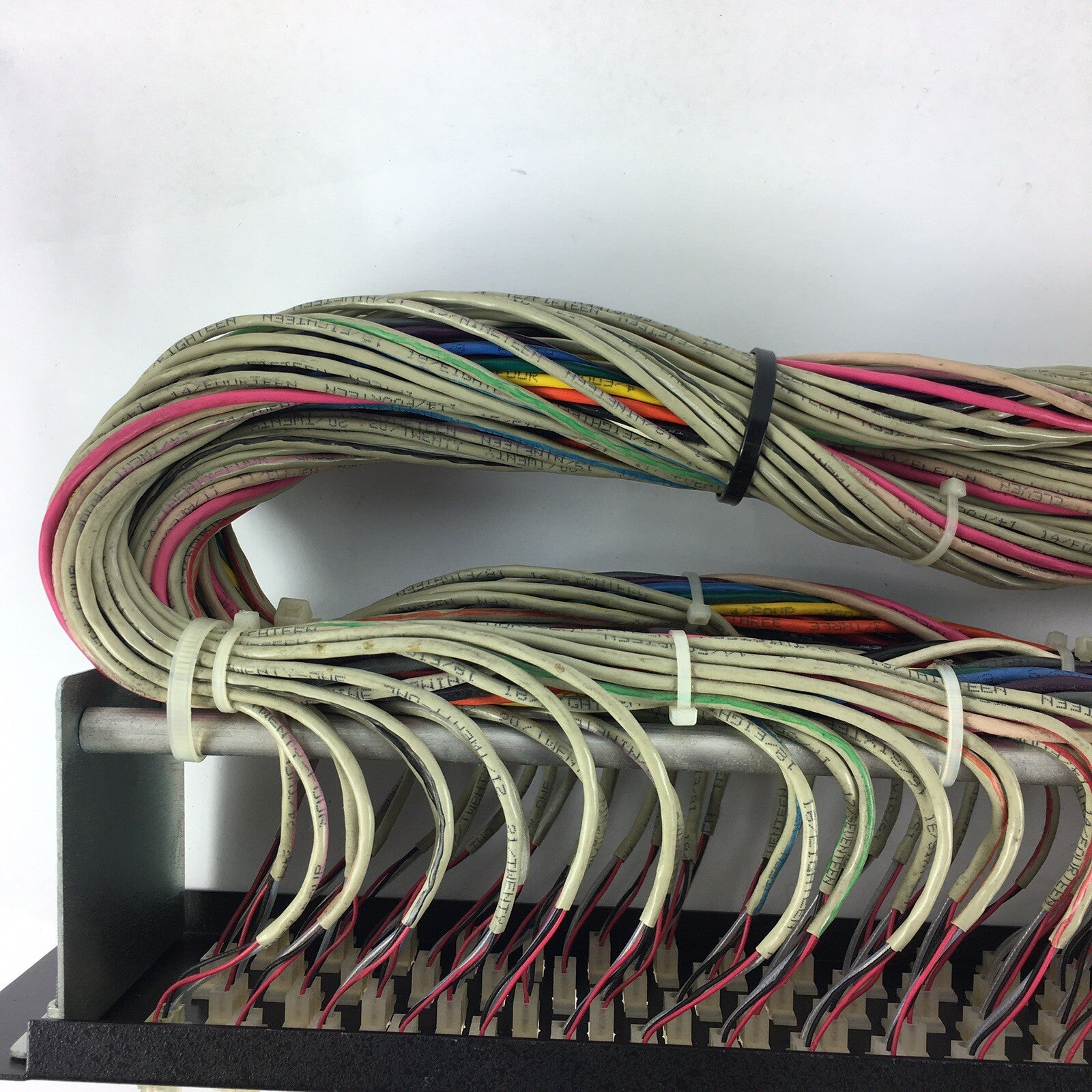 Blue Rean Neutrik TT Bantam 96 Point Patch Bay Wired e3 panel 96 connectors HN