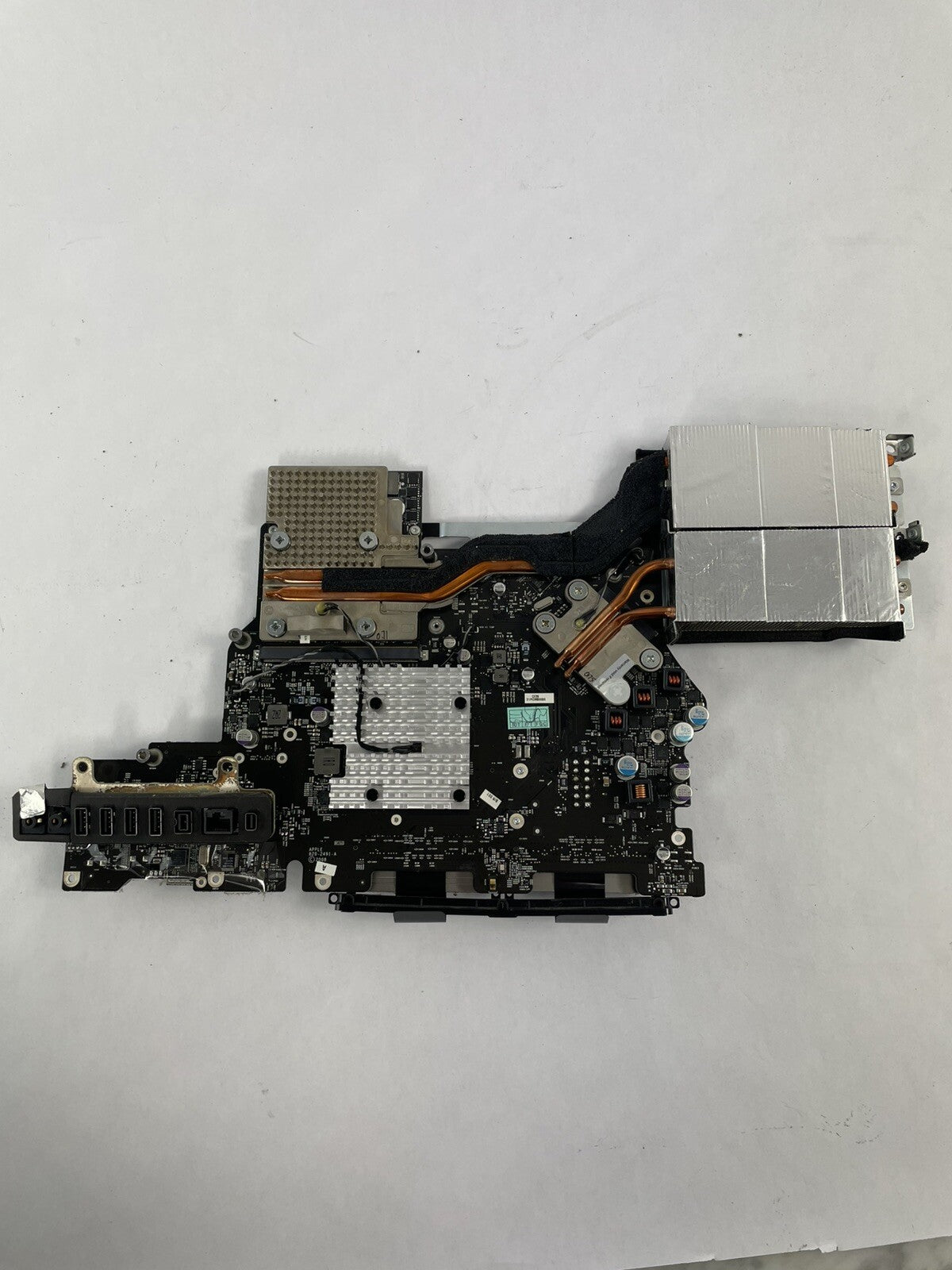 Apple iMac 24" A1225 Logic Board 3.06 GHz Core 2 Duo (E8435)