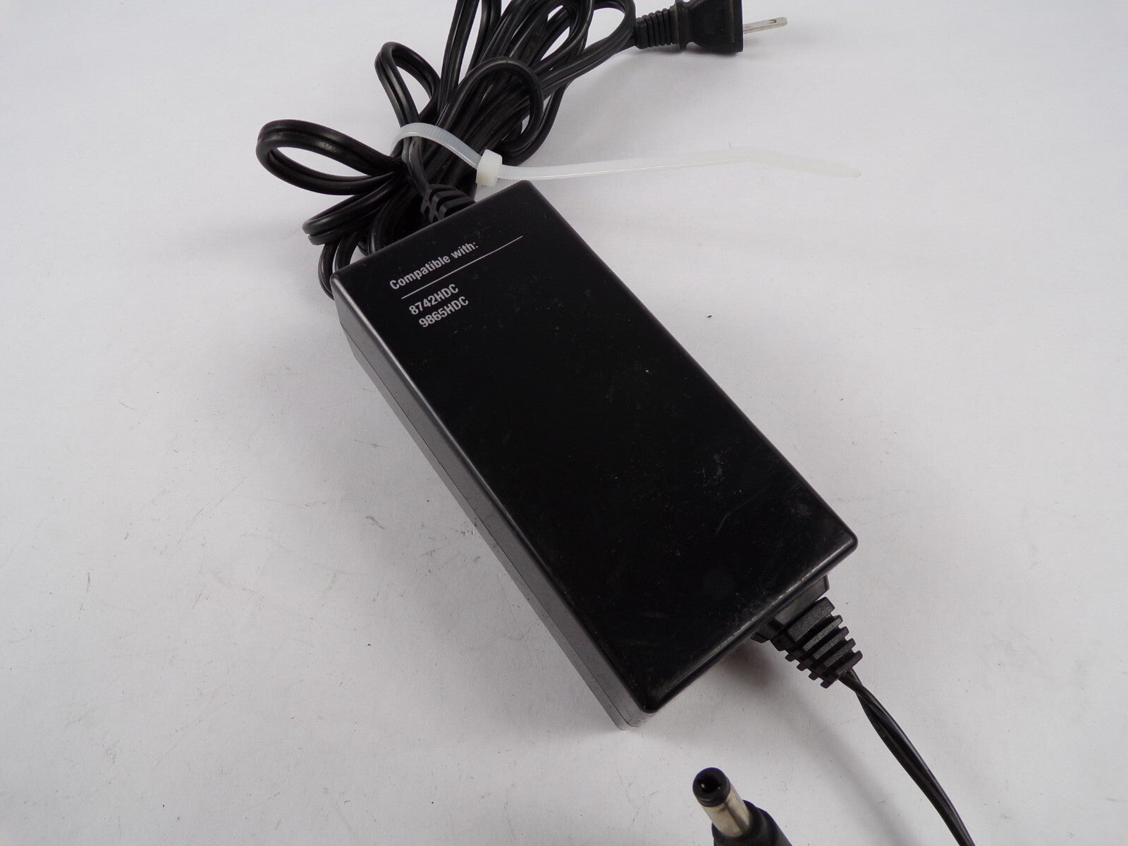 Genuine Challenger Cable PS-2.5-12-3-DC Output 12 V 3 A Power Supply Adapter A00