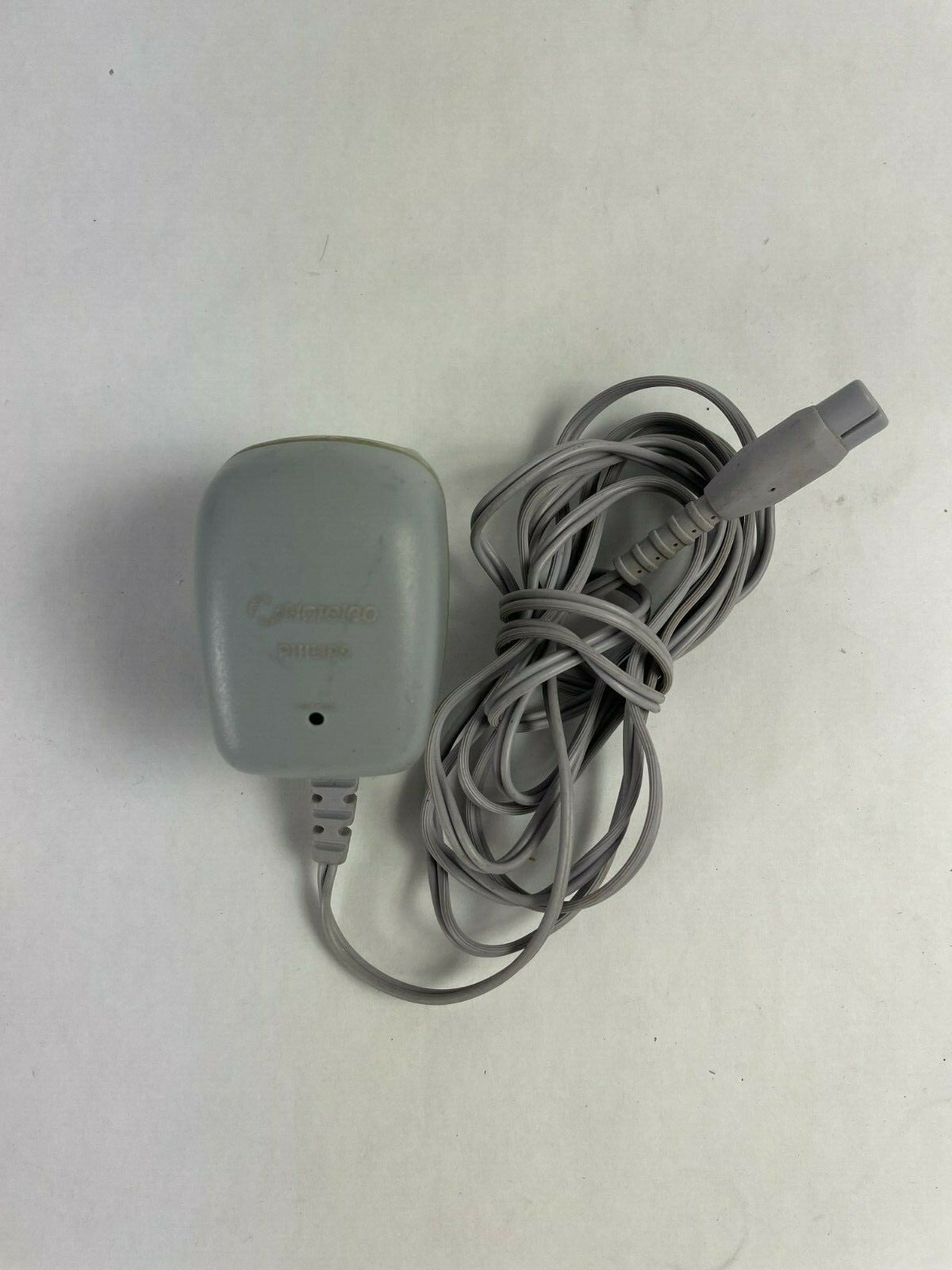 Genuine Norelco Philips AC Adapter Output 3.7 V 95mA Power Supply Adapter A73