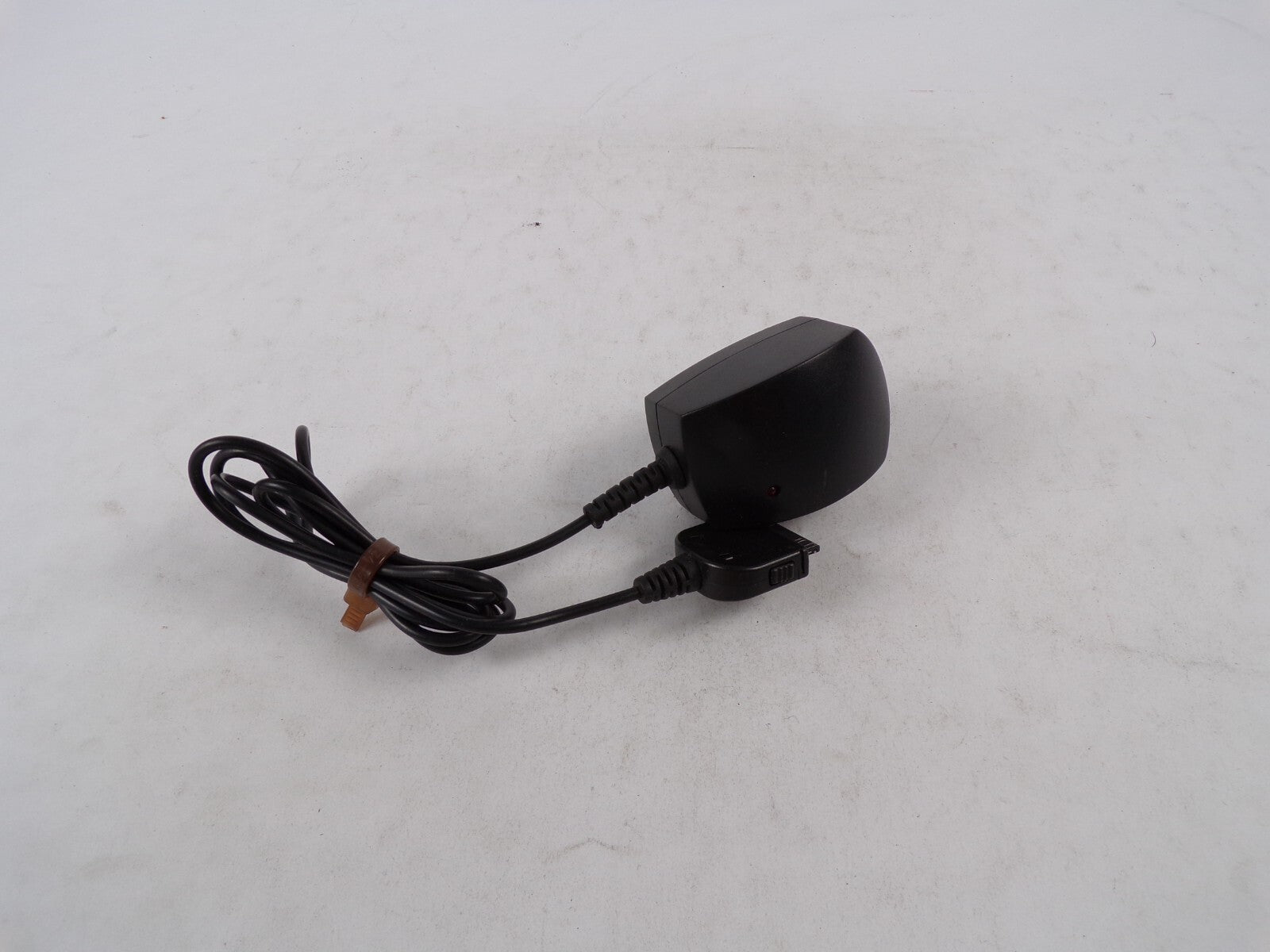 Geniune Travel Charger Output 5 V 12 A Power Supply Adapter A56