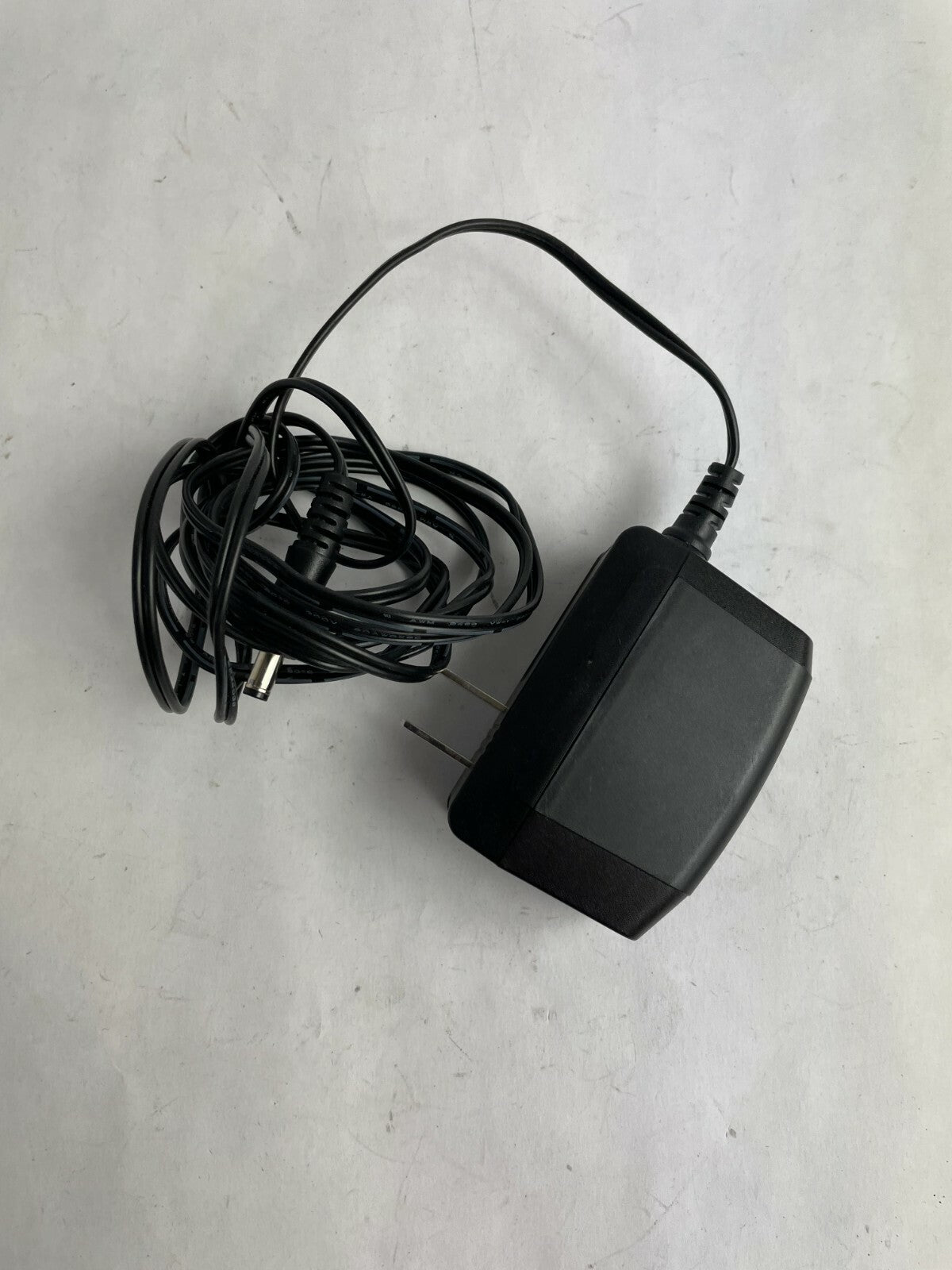 Genuine APD WA-24Q12FU Ac Adapter Output 12 V 2 A Power Supply Adapter A79