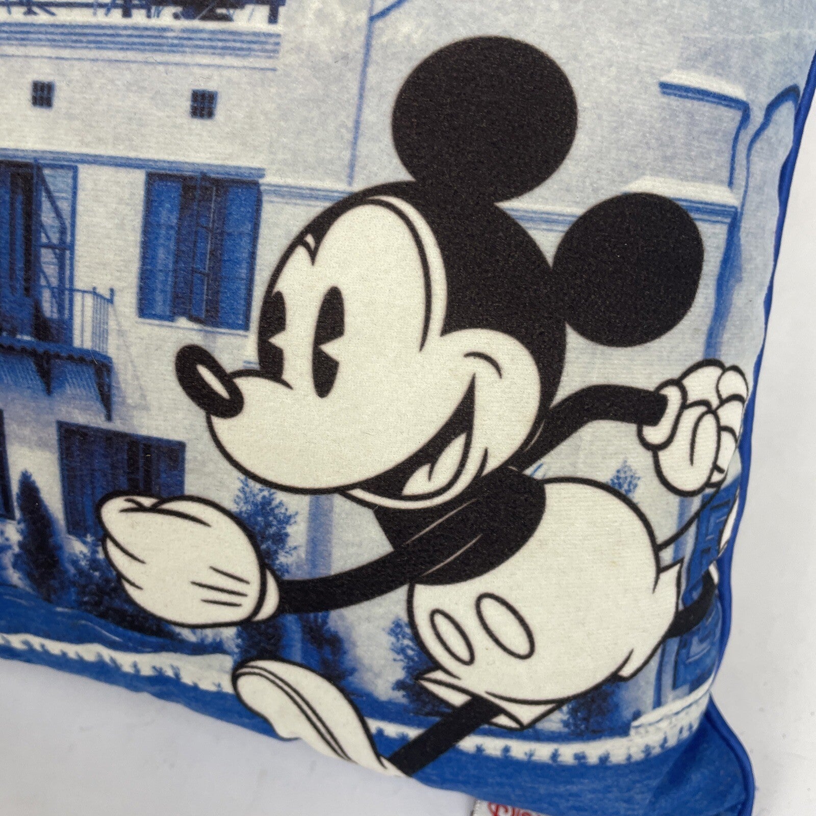 Disney Micky Mouse Silly Symphony 16” Accent Throw Pillow Blue Rope Trim