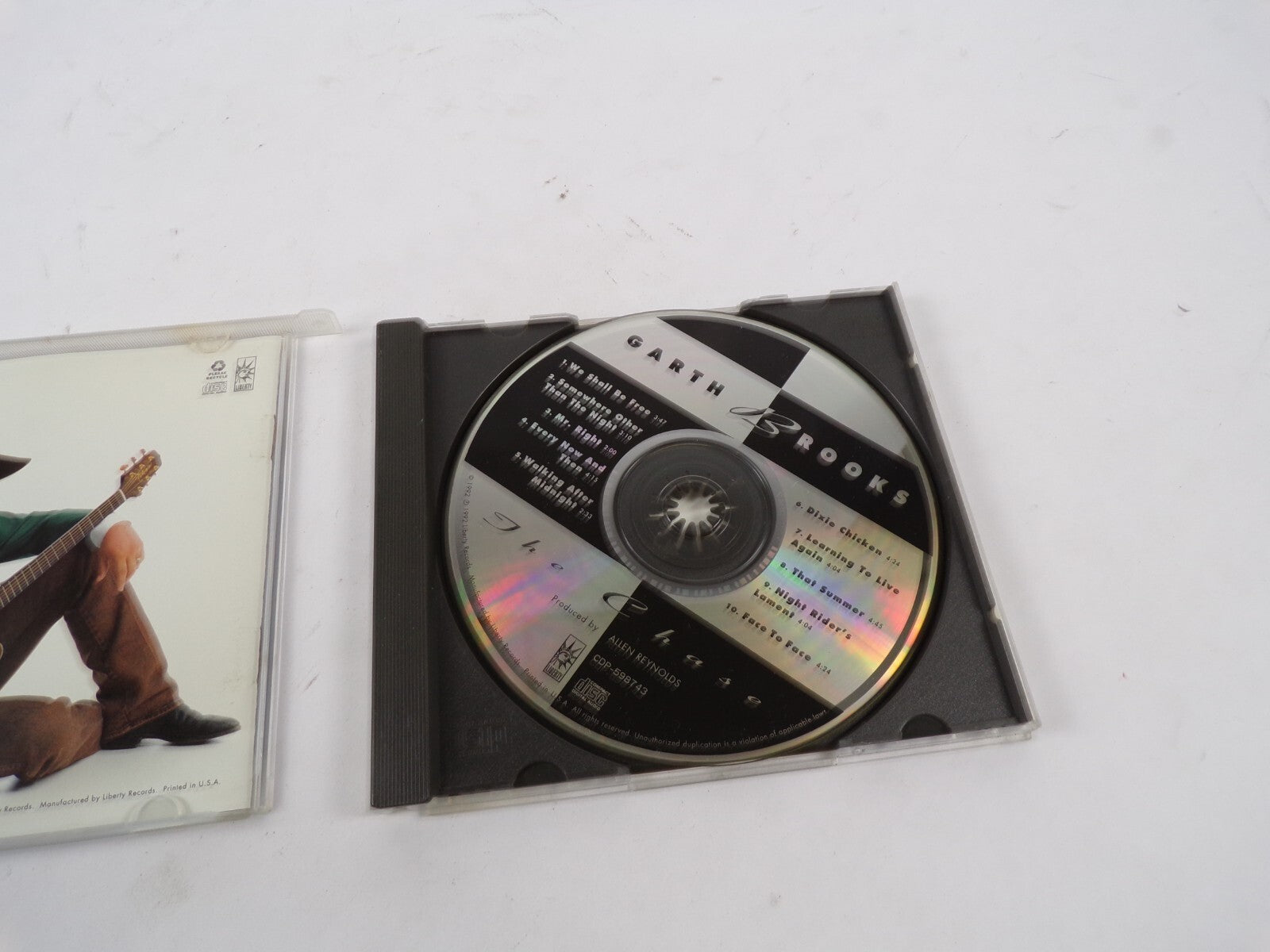 Gart Brooks The Chase We Shall Be Free - Somewhere Other Than The Night CD#16