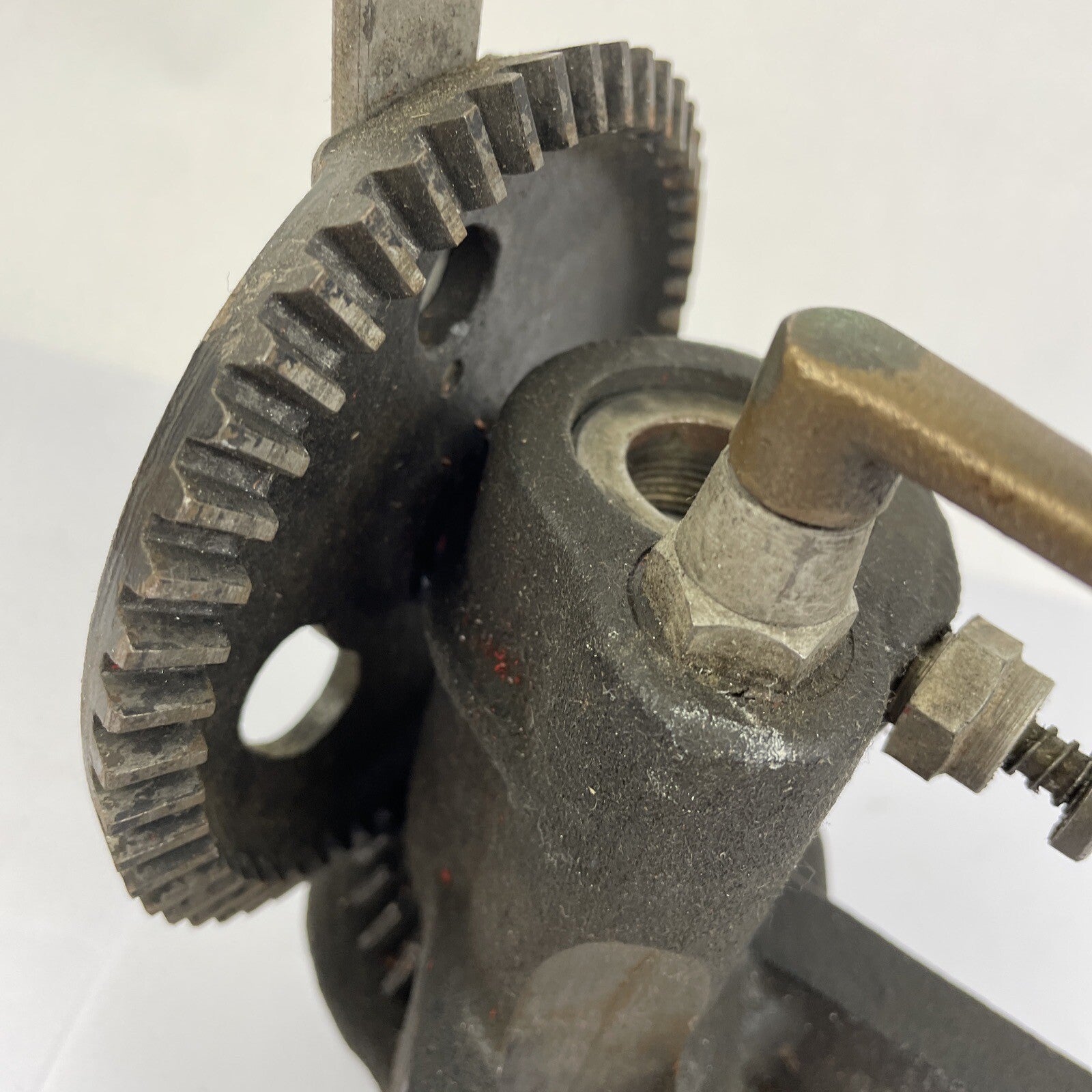SNAP-ON KRA-108 HAND CRANK ARMATURE CUTTER RECONDITIONING TOOL - LOOK