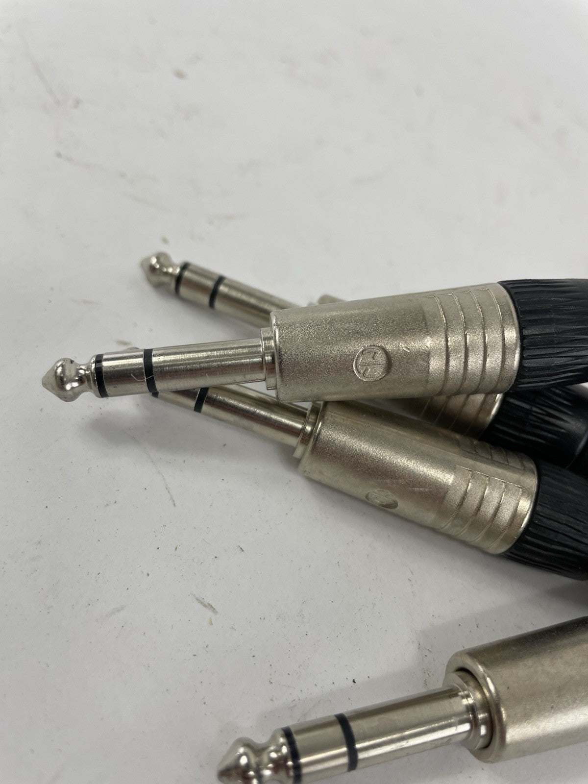 Belden 4 Channel Male 1/4" Phone to 3-Pin Neutrik XLR Female Snake Cable 9'