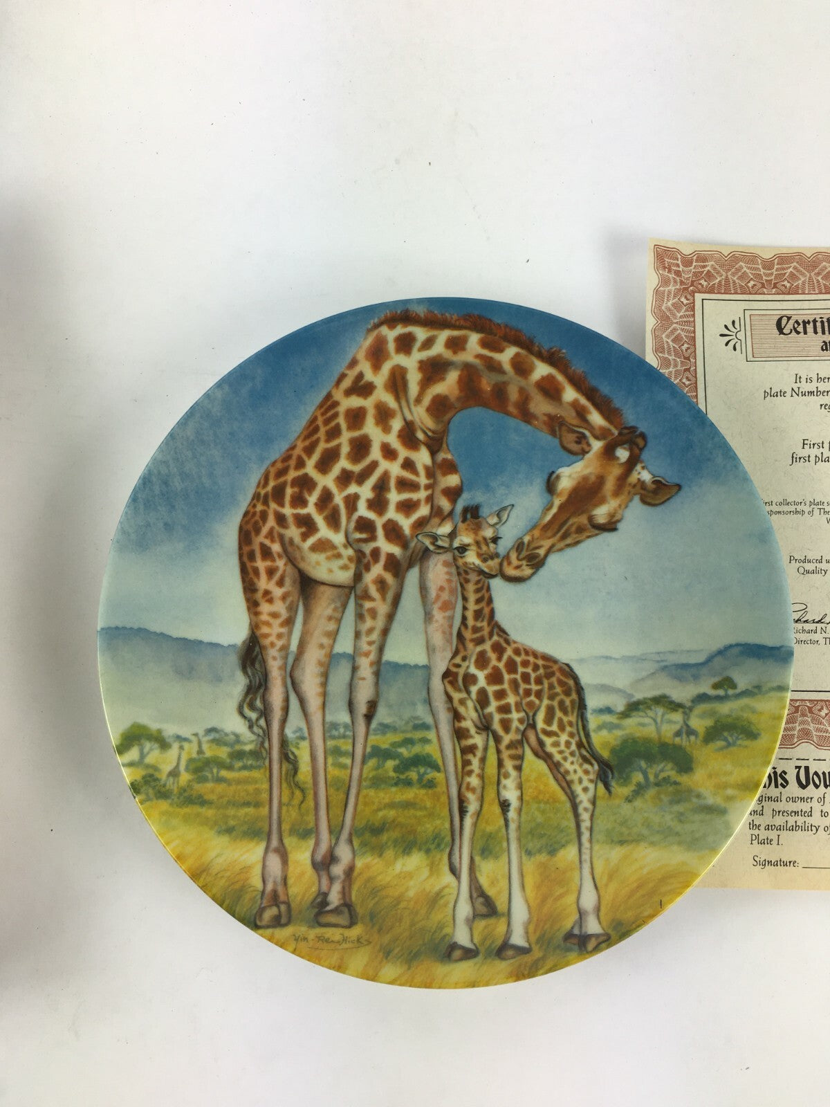 A Kiss for Mother by wildlife painter Yin-Rei Hicks Signs of Love Collection