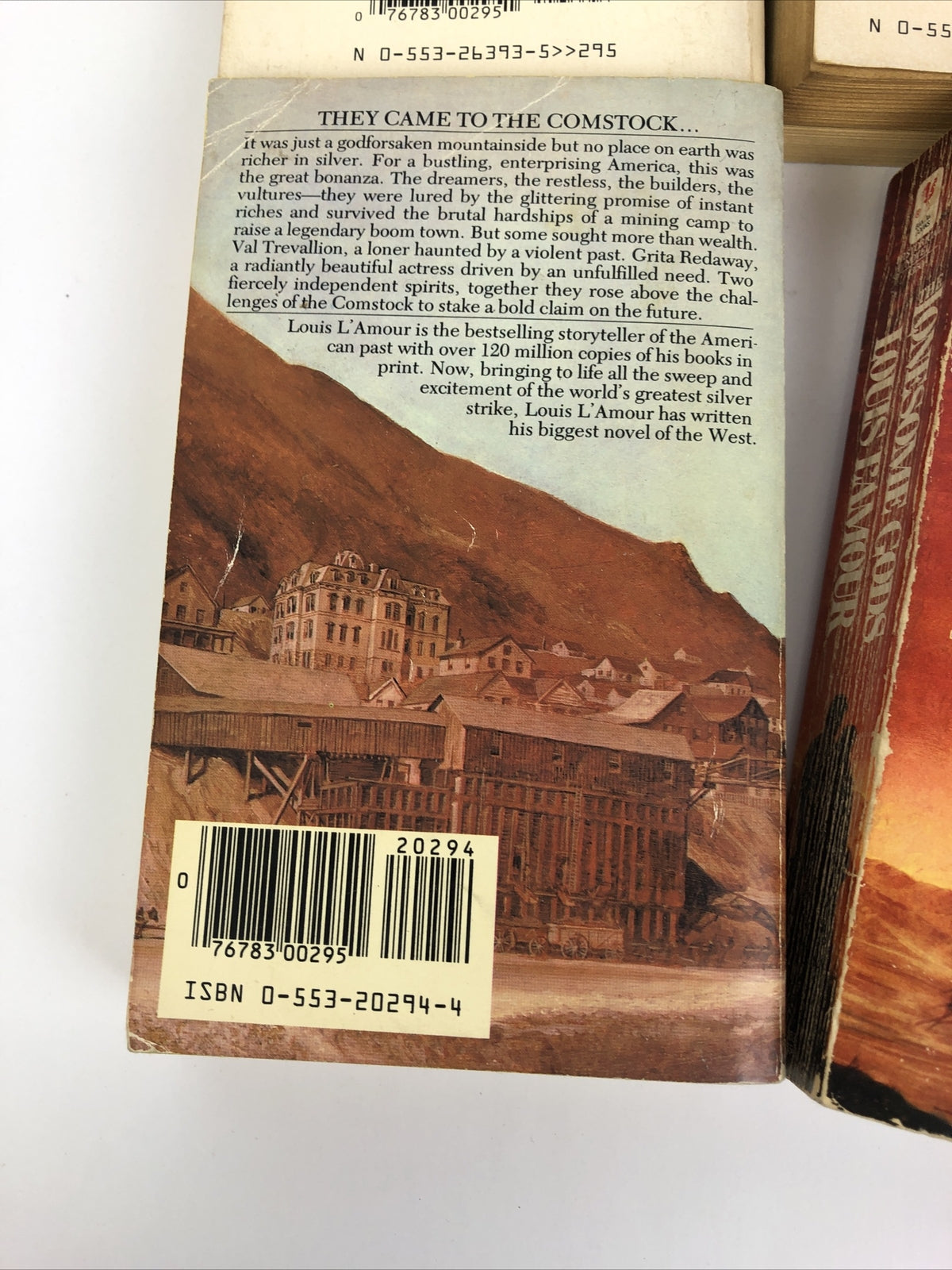 VINTAGE LOT OF 4 LOUIS L'AMOUR WESTERN PAPERBACK BOOKS - Last of the Breed +++