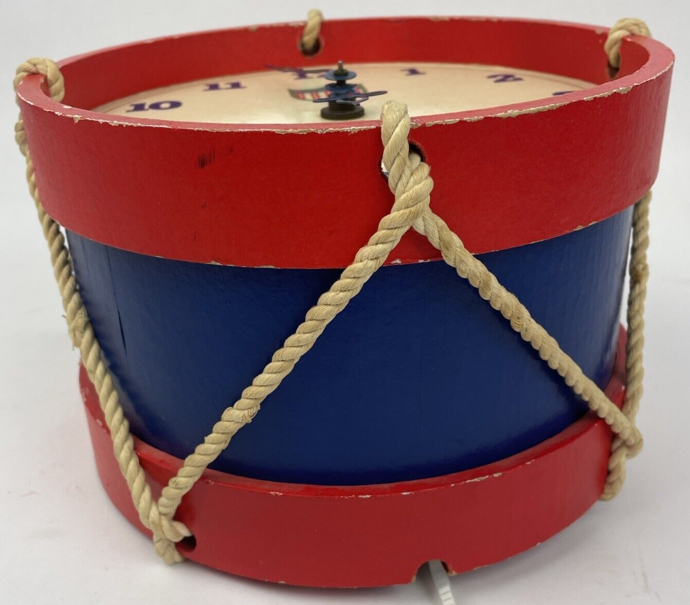 VINTAGE USA TELECHRON Wooden DRUM ELECTRIC WALL CLOCK 1950’s PATRIOTIC EAGLE