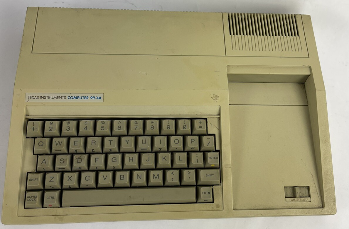 TEXAS INSTRUMENTS 99/4A Untested No Power Supply