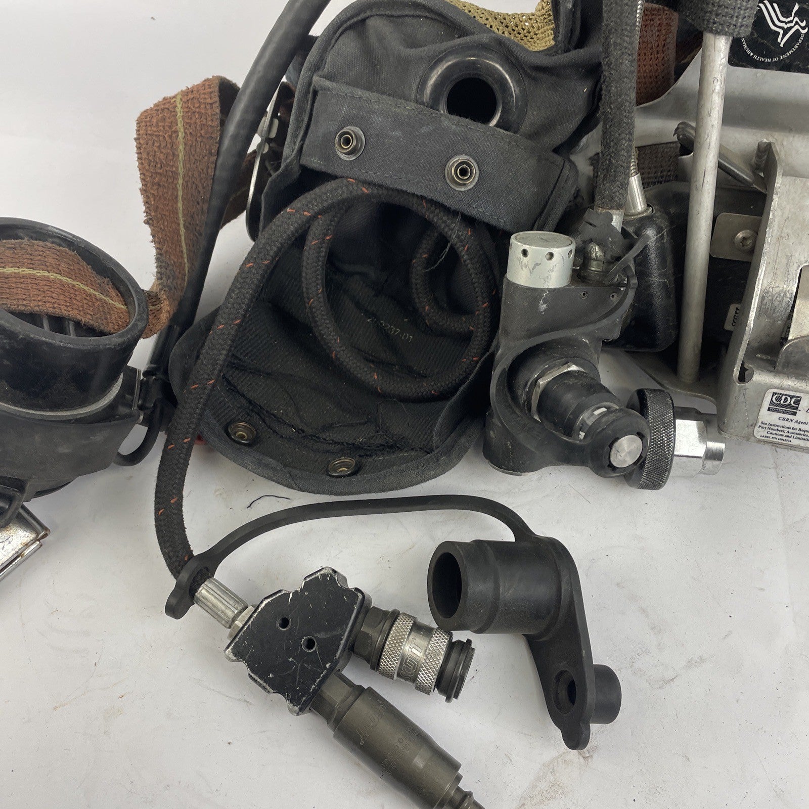 SCOTT SAFETY 4.5 4500 SCBA Air Pack Harness EZ-Flow Air Pak Plus with Sensor O