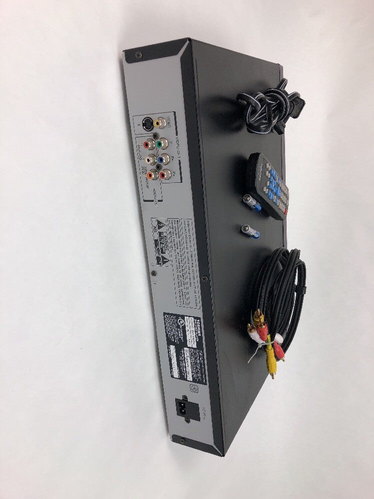 TOSHIBA SD-1600U DVD PLAYER W/ REMOTE + ALL CABLES USED & WORKS GREAT FSTSHP