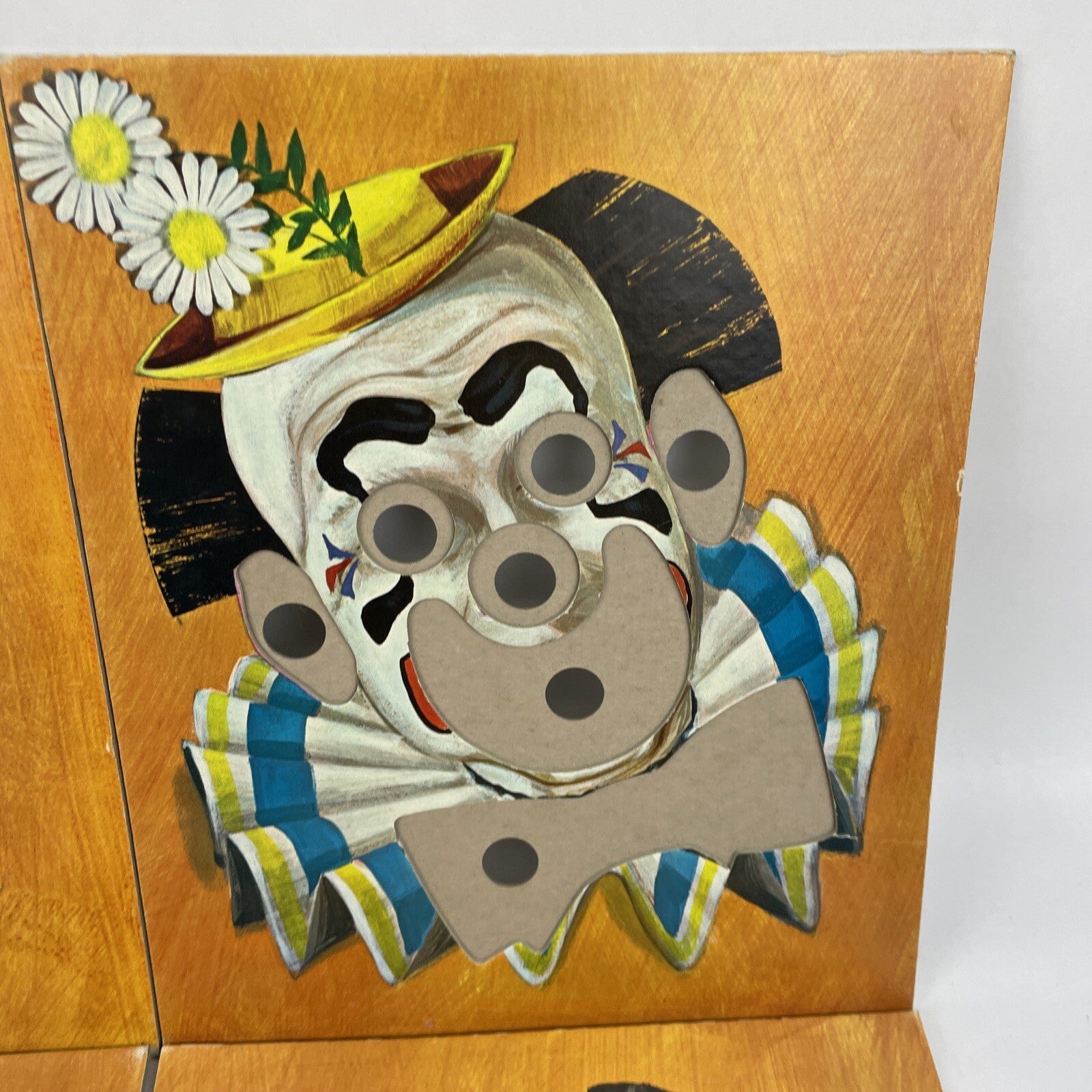 VINTAGE RARE 1965 Funny Face BIG CLOWN Faces Puzzle Game No Box LOOK