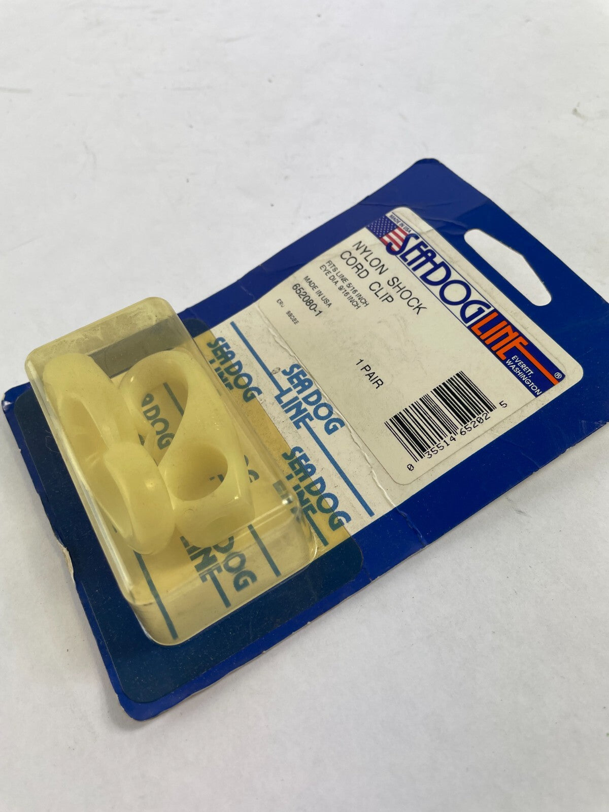 Sea Dog Line Nylon Shock Cord Clip Fits Line 5/6 Inch Eye Dia 9/16 Inch 1 Pair