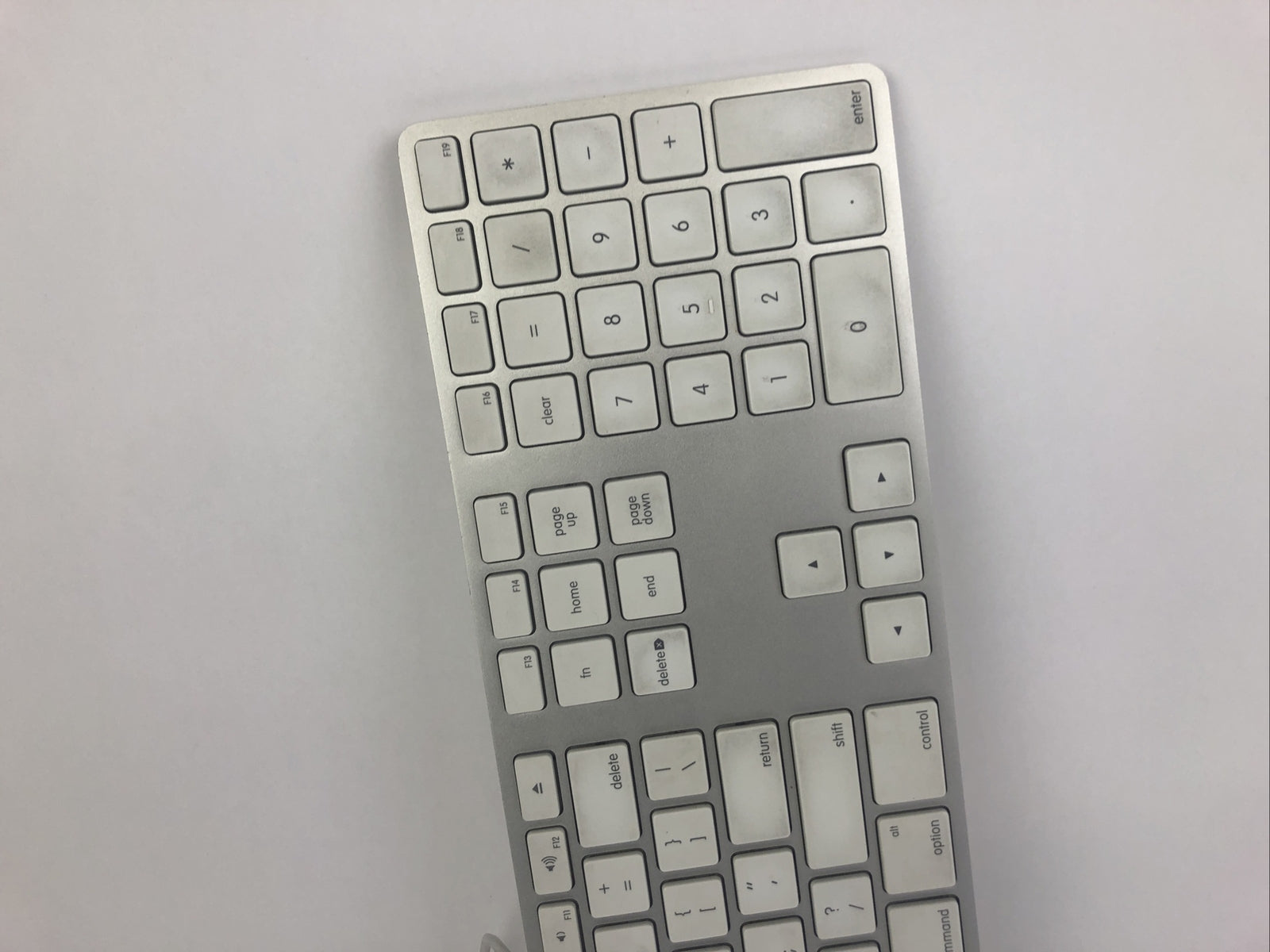 OEM Apple A1243 USB Wired Standard Keypad - White / Silver - 2