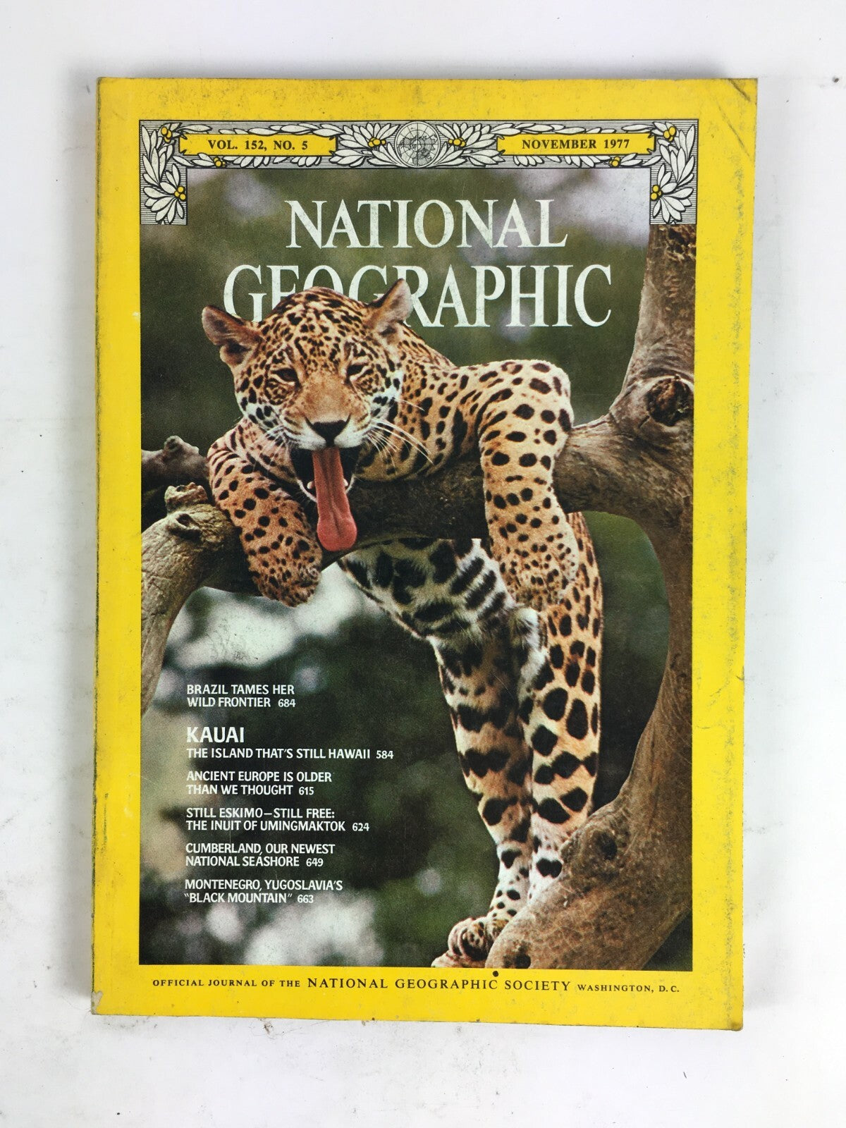 November 1977 National Geographic Magazine Brazil Tames Her Wild Frontier Kauai