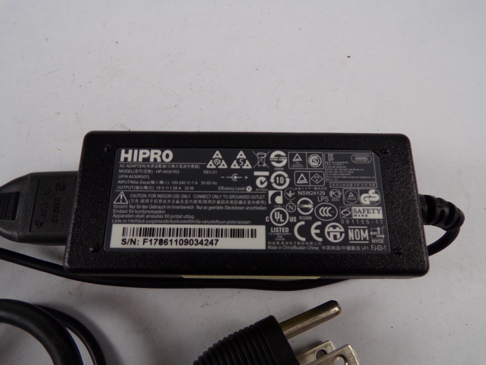 Genuine Hipro Adapter HP-A0301R3 Output 19 V 1.50 A Power Supply Adapter A00