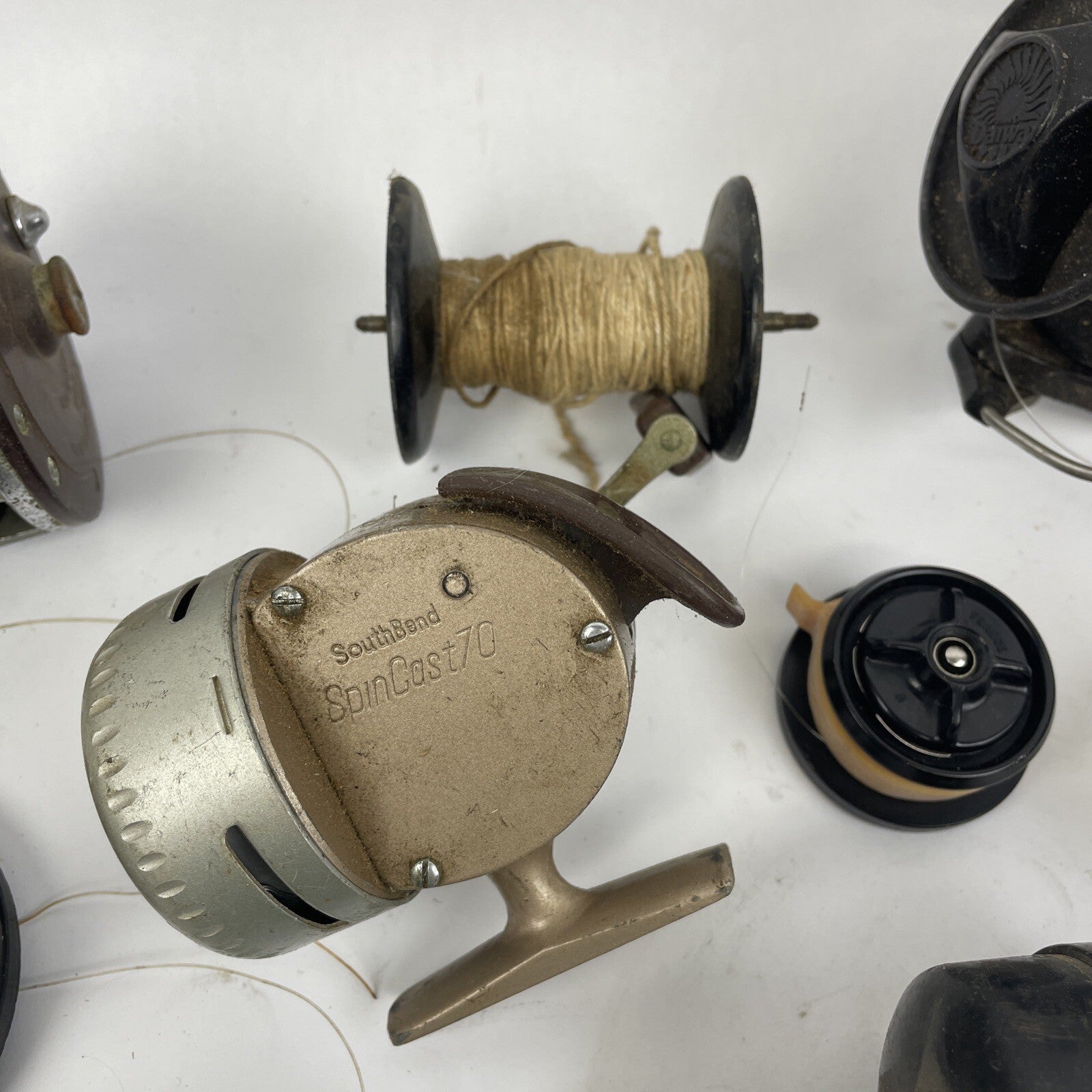 10 + Vintage Bait Cast Conventional Spinning Fresh Salt Reels For Parts Repair