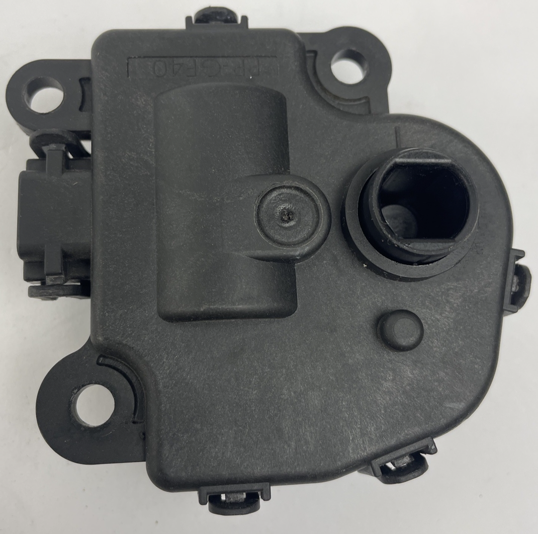Dorman 604-108 HVAC blend door actuator replacement heater air door motor GM vehicle climate control part