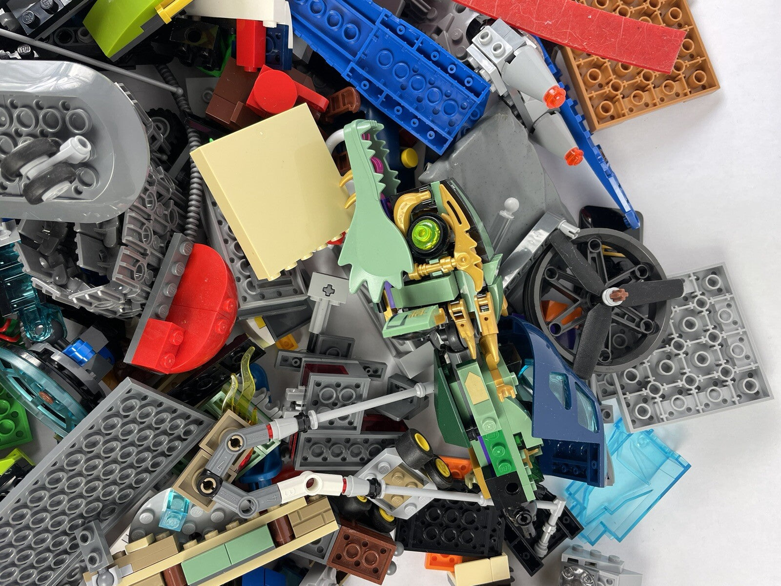 lot of LEGO 5 lbs Pounds Bulk Lot of Loose Legos Pieces Bricks Parts *CLEAN* L1