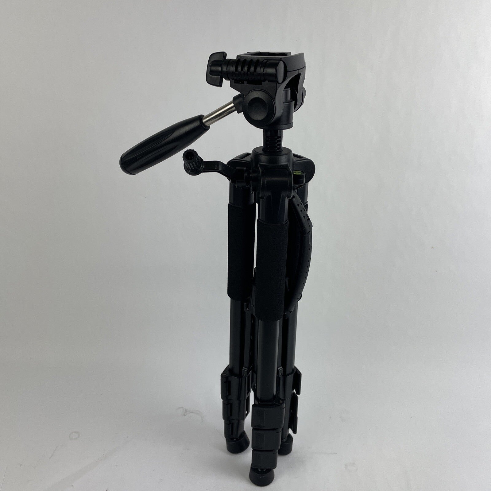 Neewer Model SAB234 | Portable Camera Aluminum Light Weight Tripod with Level