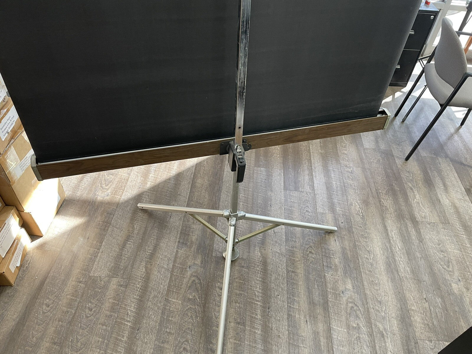 VTG Draper Diplomat Hang 71" Diagonal Pull Down Projection Screen Movie Theater