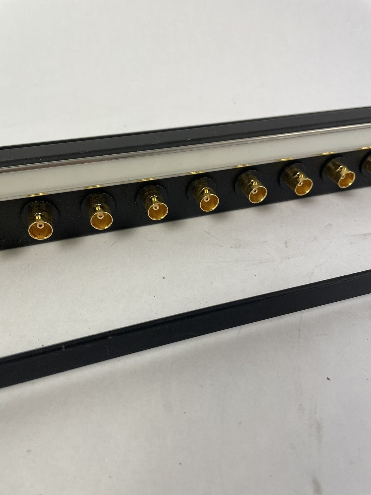 Bittree BH-B124A1B12 12G+ BNC Coaxial Bulkhead Panel 1x24 Jack Configuration 1RU