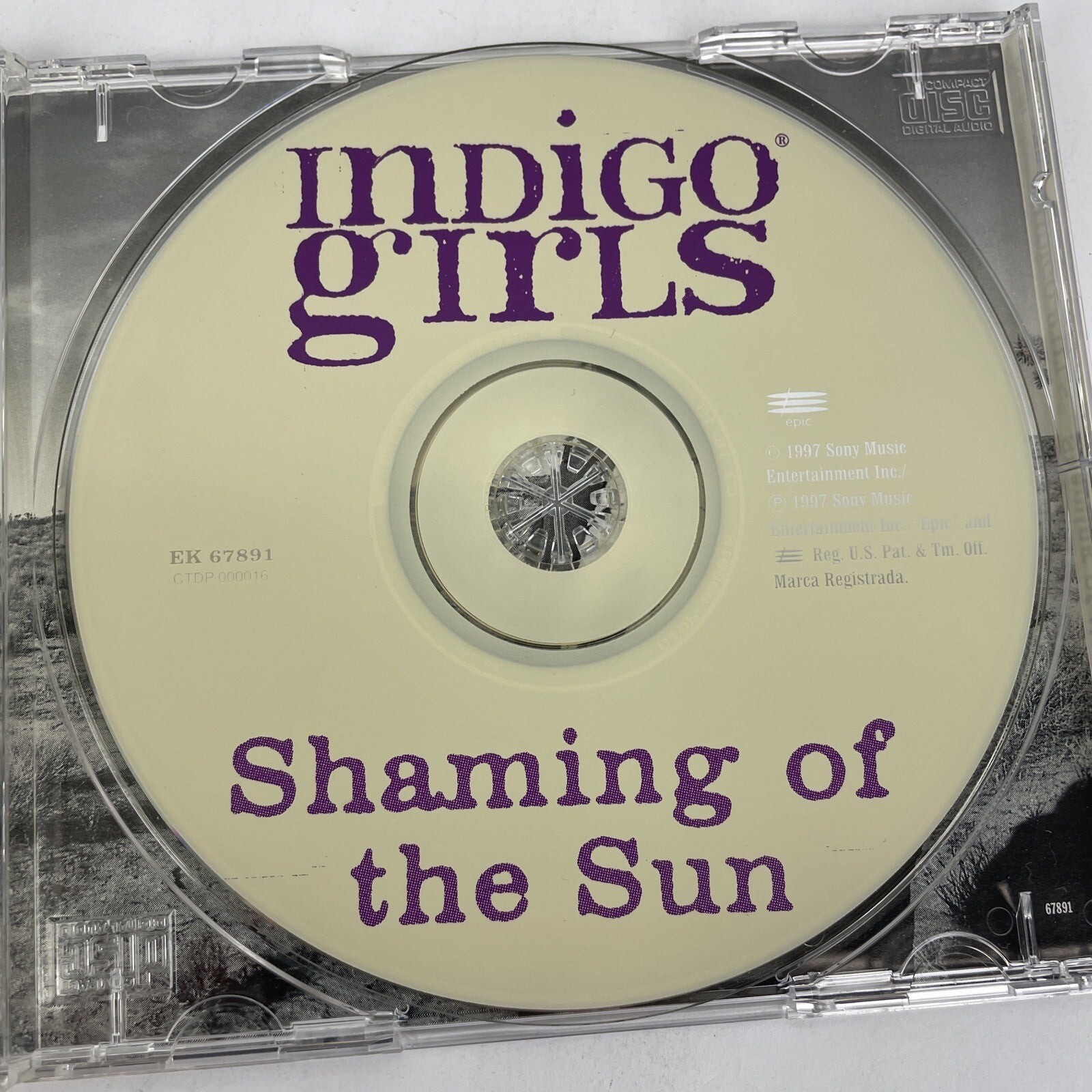 Shaming of the Sun - Digital Audio CD By Indigo Girls 1997 Sony Music - HI